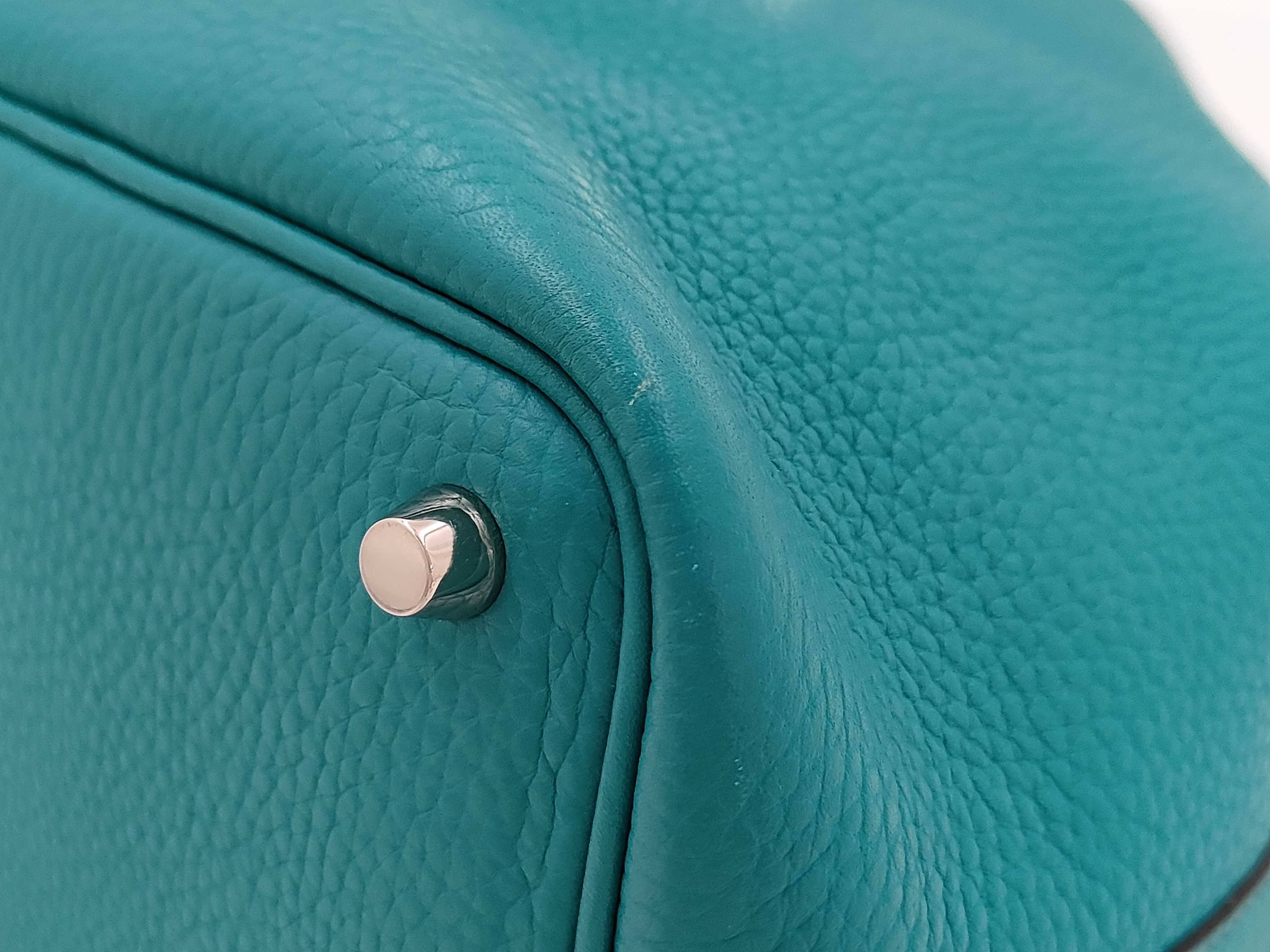 handbag — view 4
