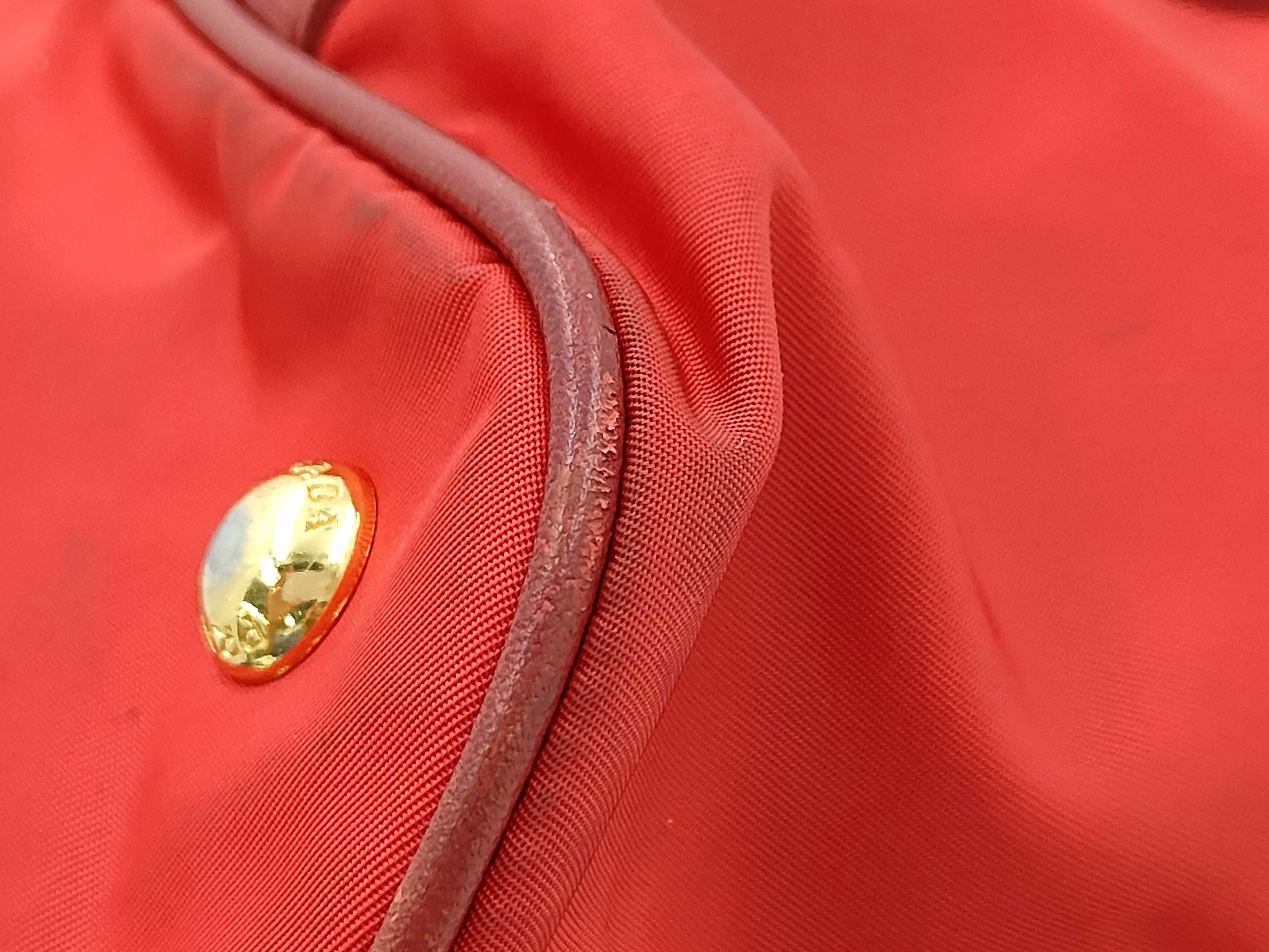 Nylon Red Tessuto Nylon Saffiano Leather Gold Lettering Logo Shopper Shoulder Bag — view 4