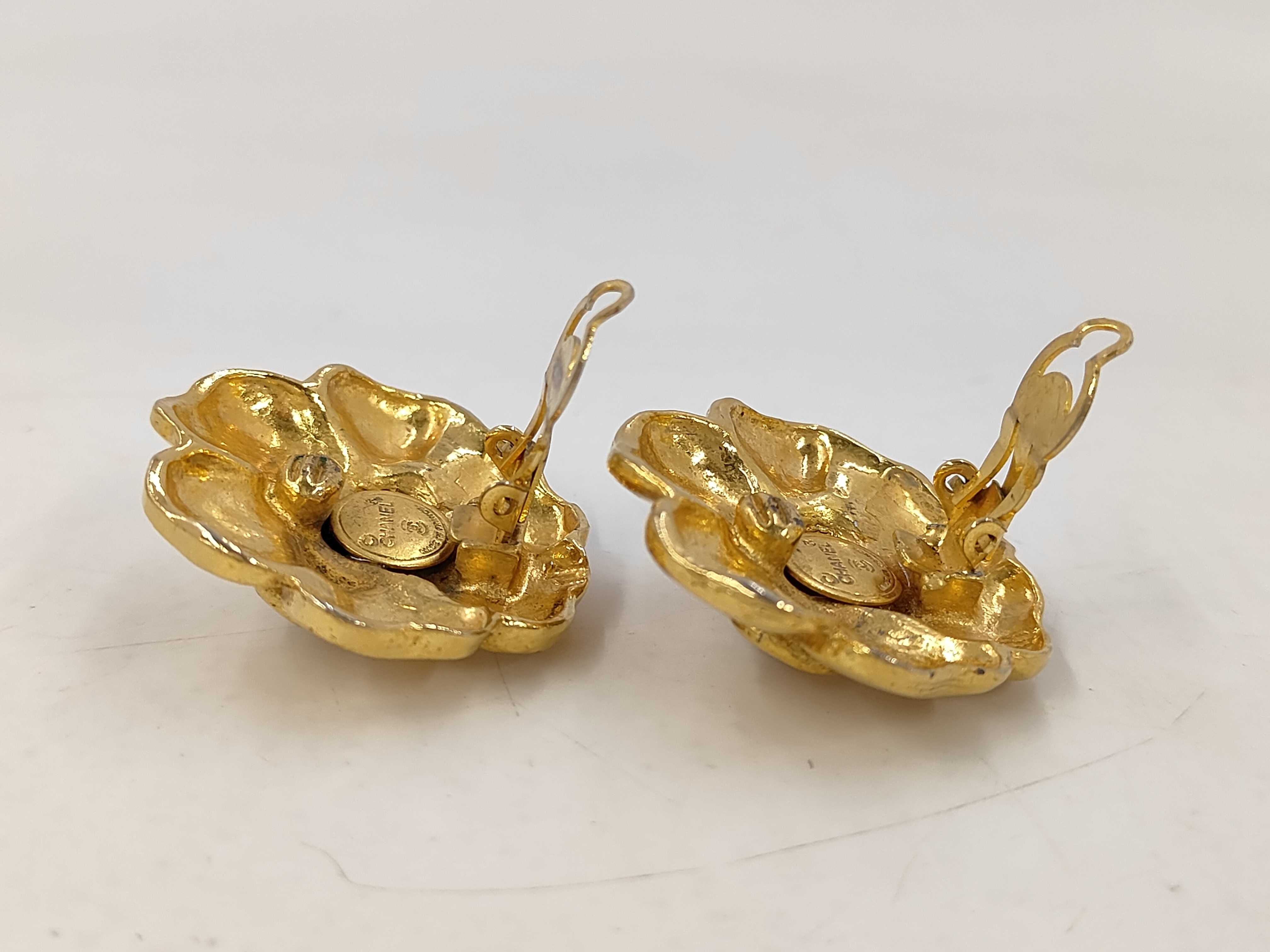 earrings — view 3