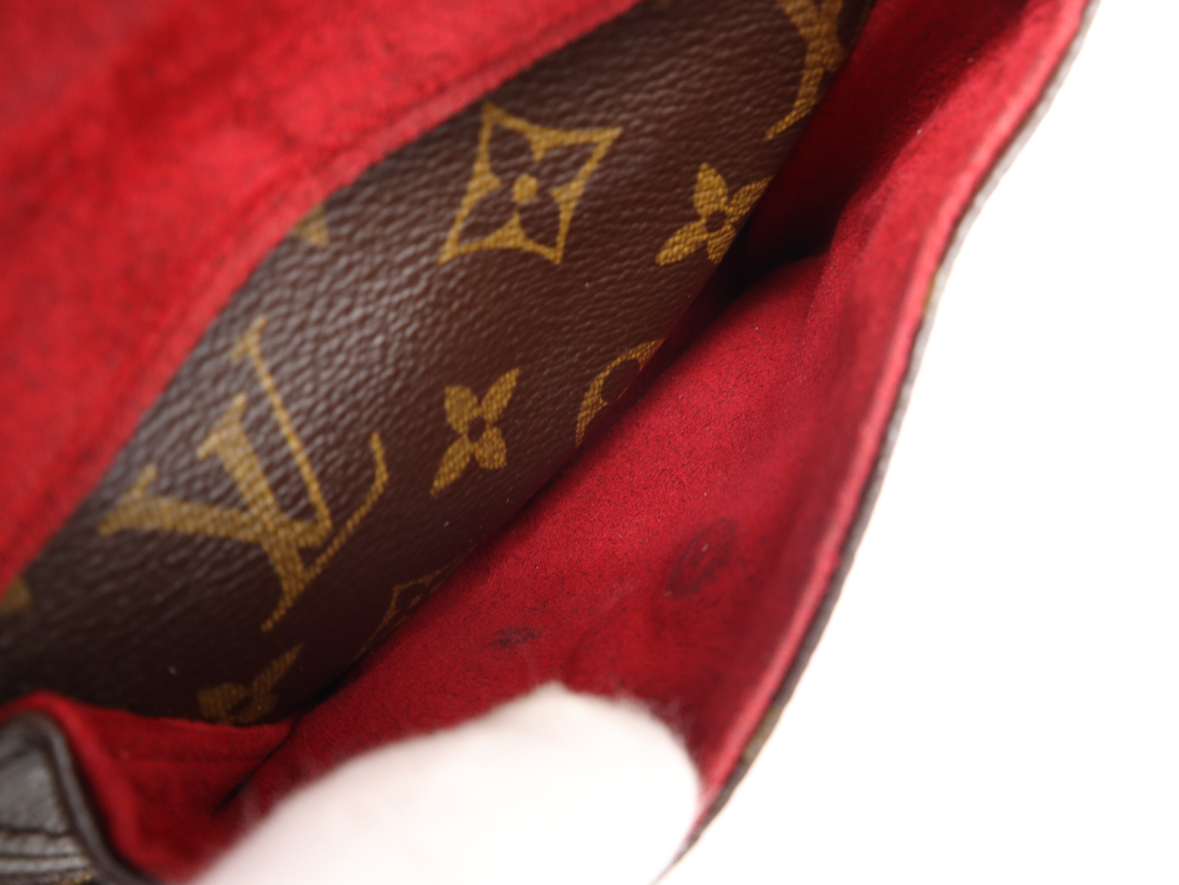M51164 Monogram Viva Cite MM Shoulder Bag — view 11