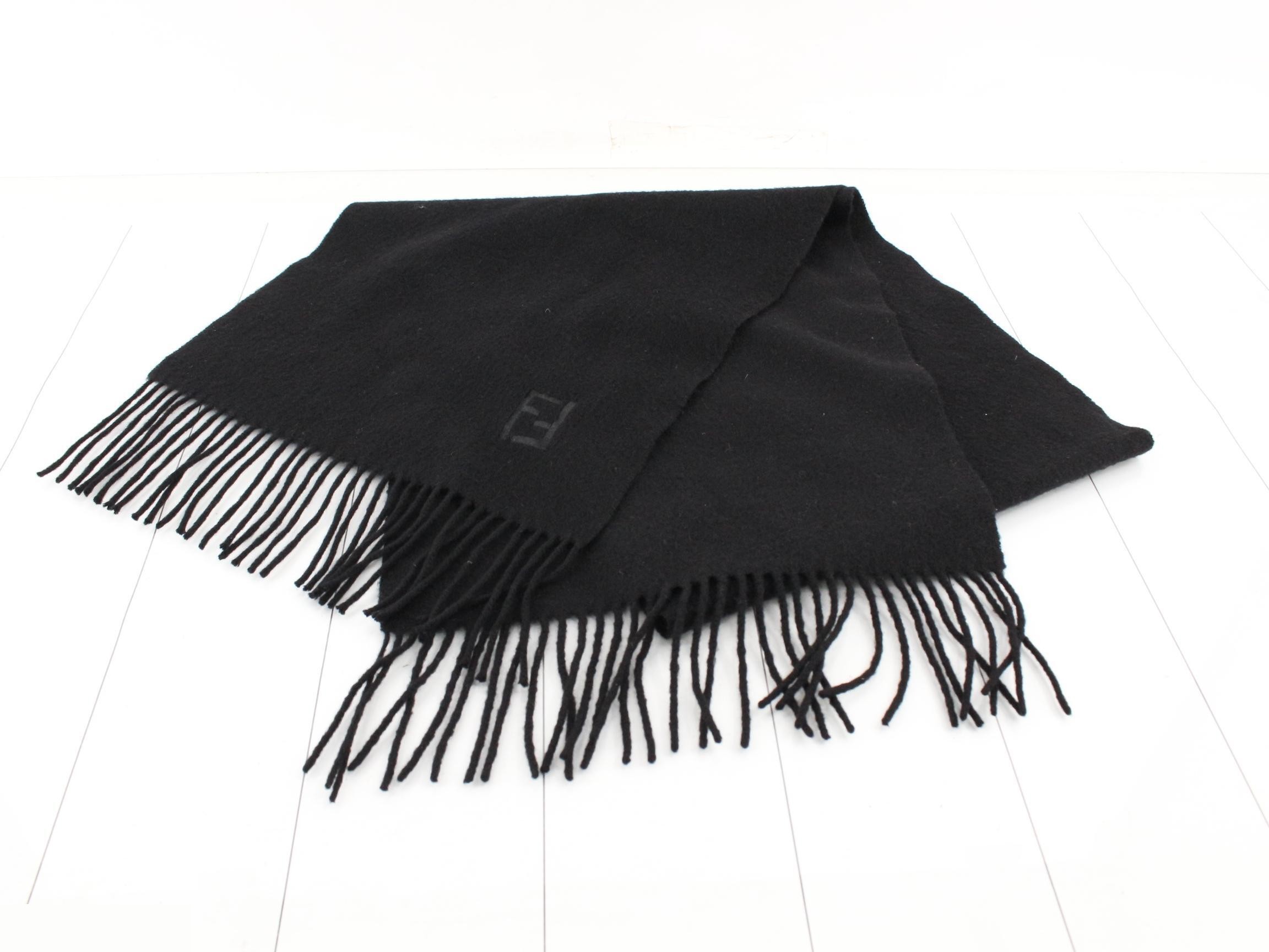 Unused, with tags, Fendi FF logo scarf. — view 2