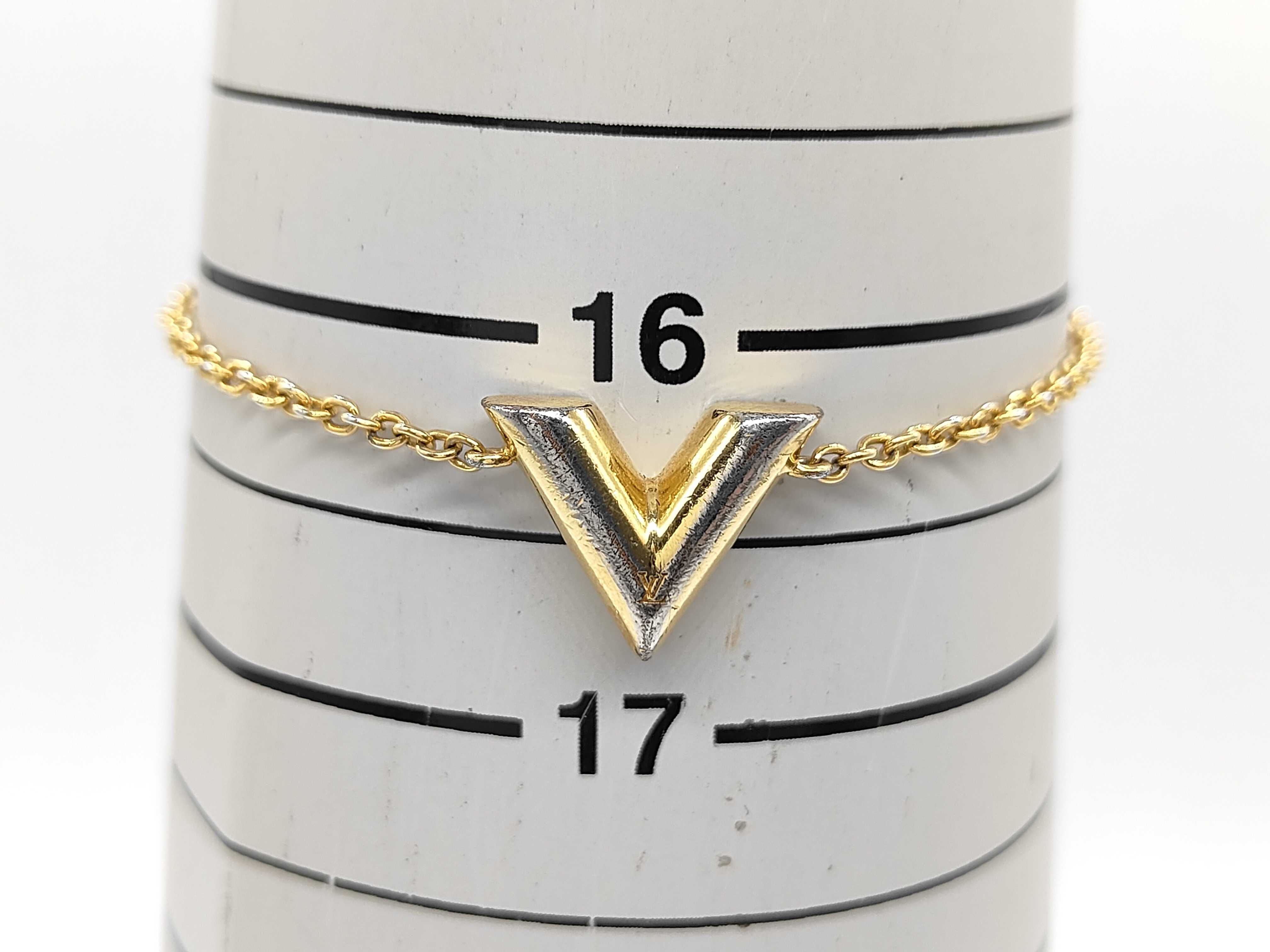 Essential V Bracelet Bracelet/Bangle — view 5