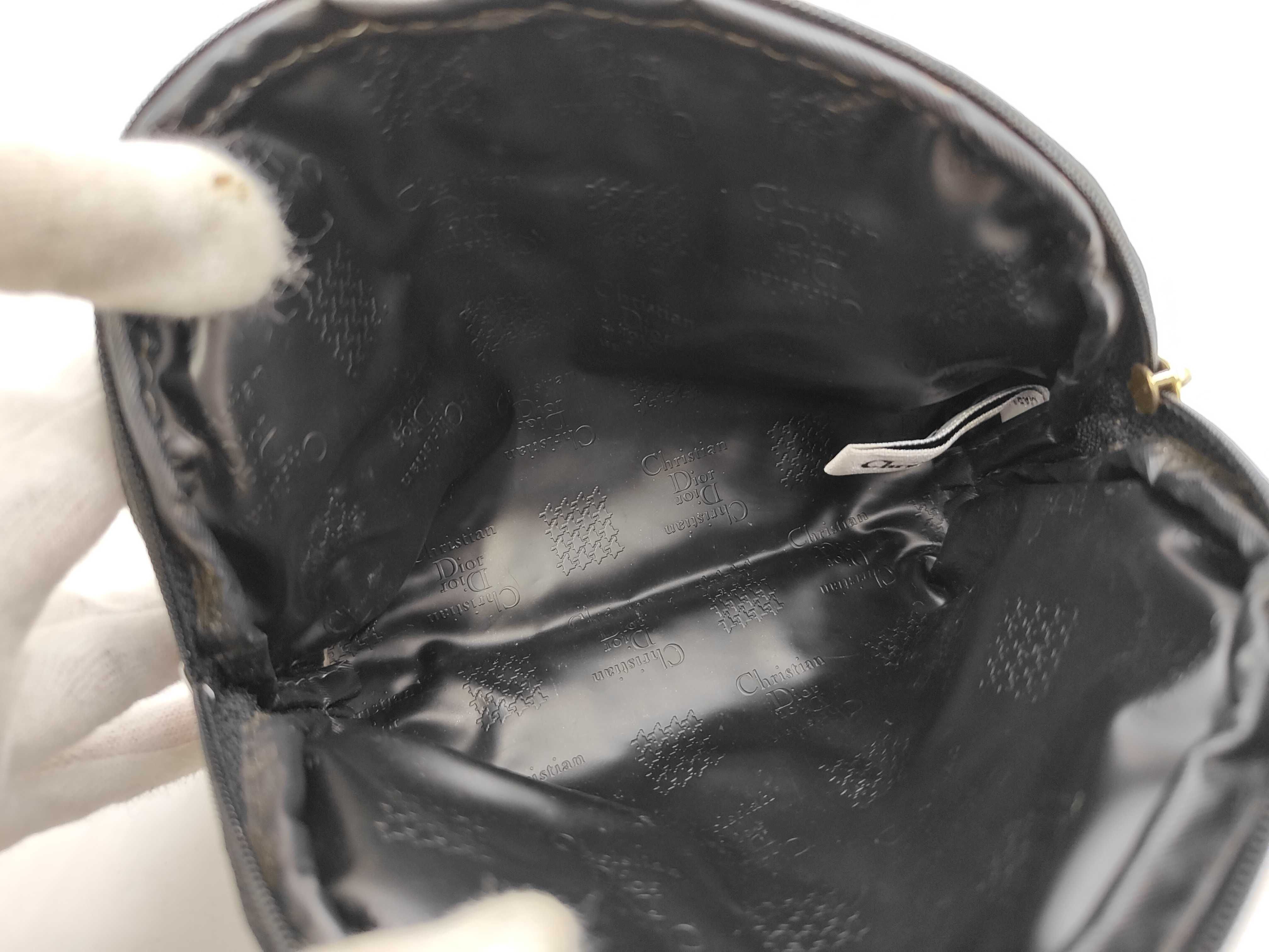 logo pattern pouch — view 6