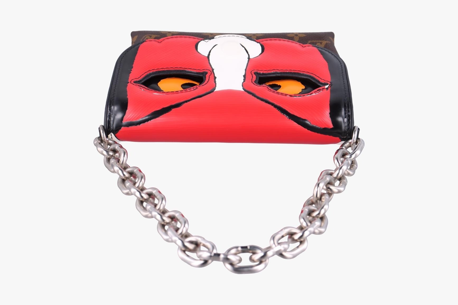 Pochette Kabuki Mask - Monogram Canvas x Epi Leather - Kabuki Mask — view 5