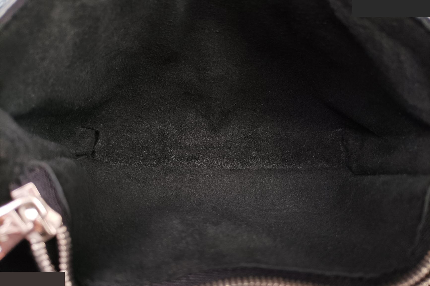 Pochette Kabuki Mask - Monogram Canvas x Epi Leather - Kabuki Mask — view 6