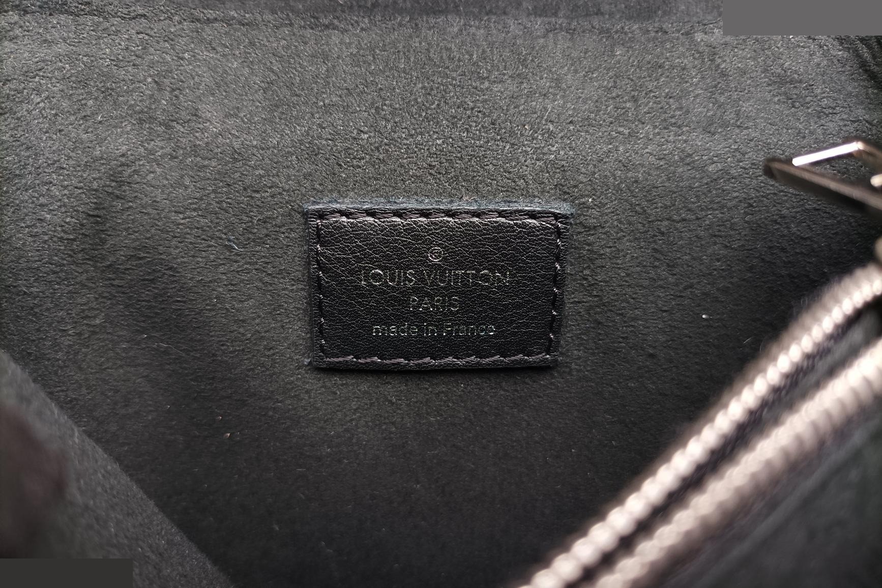 Pochette Kabuki Mask - Monogram Canvas x Epi Leather - Kabuki Mask — view 7