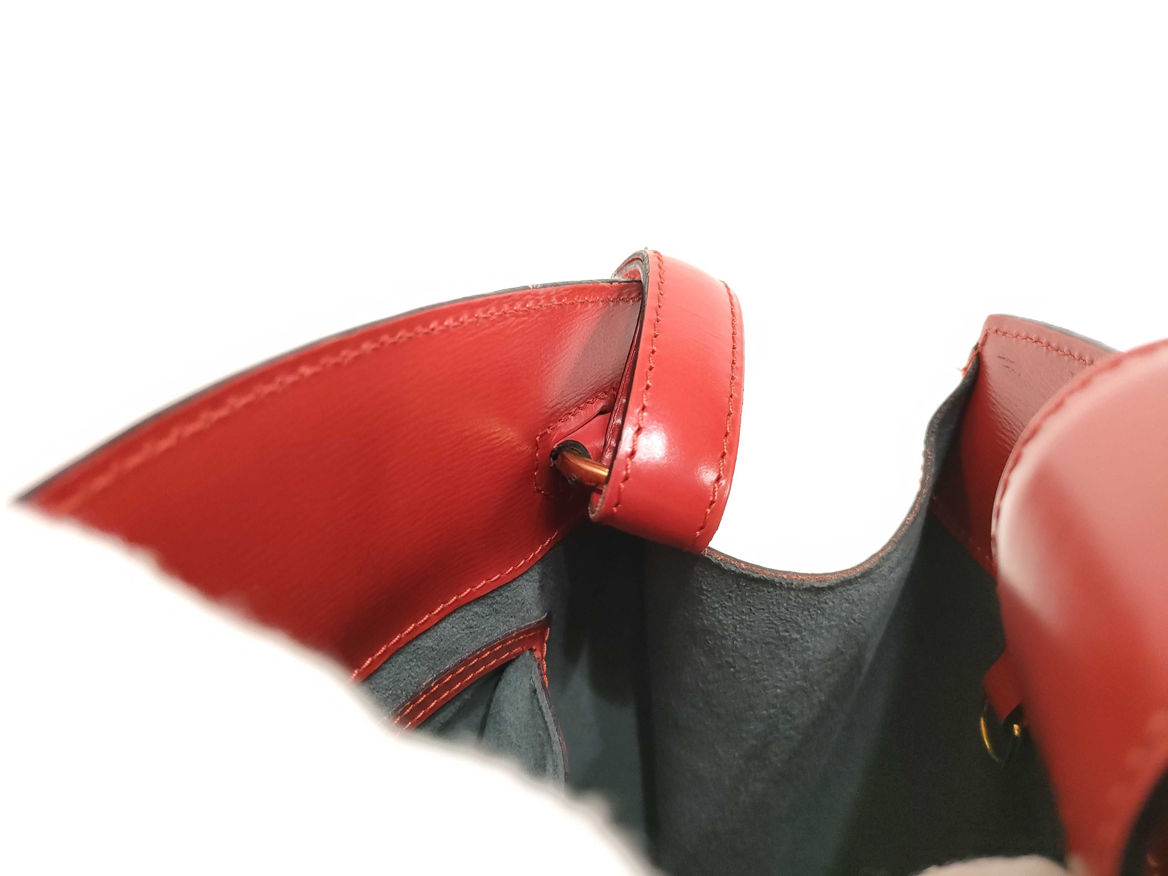 Epi Leather Cluny Red Shoulder Bag — view 10