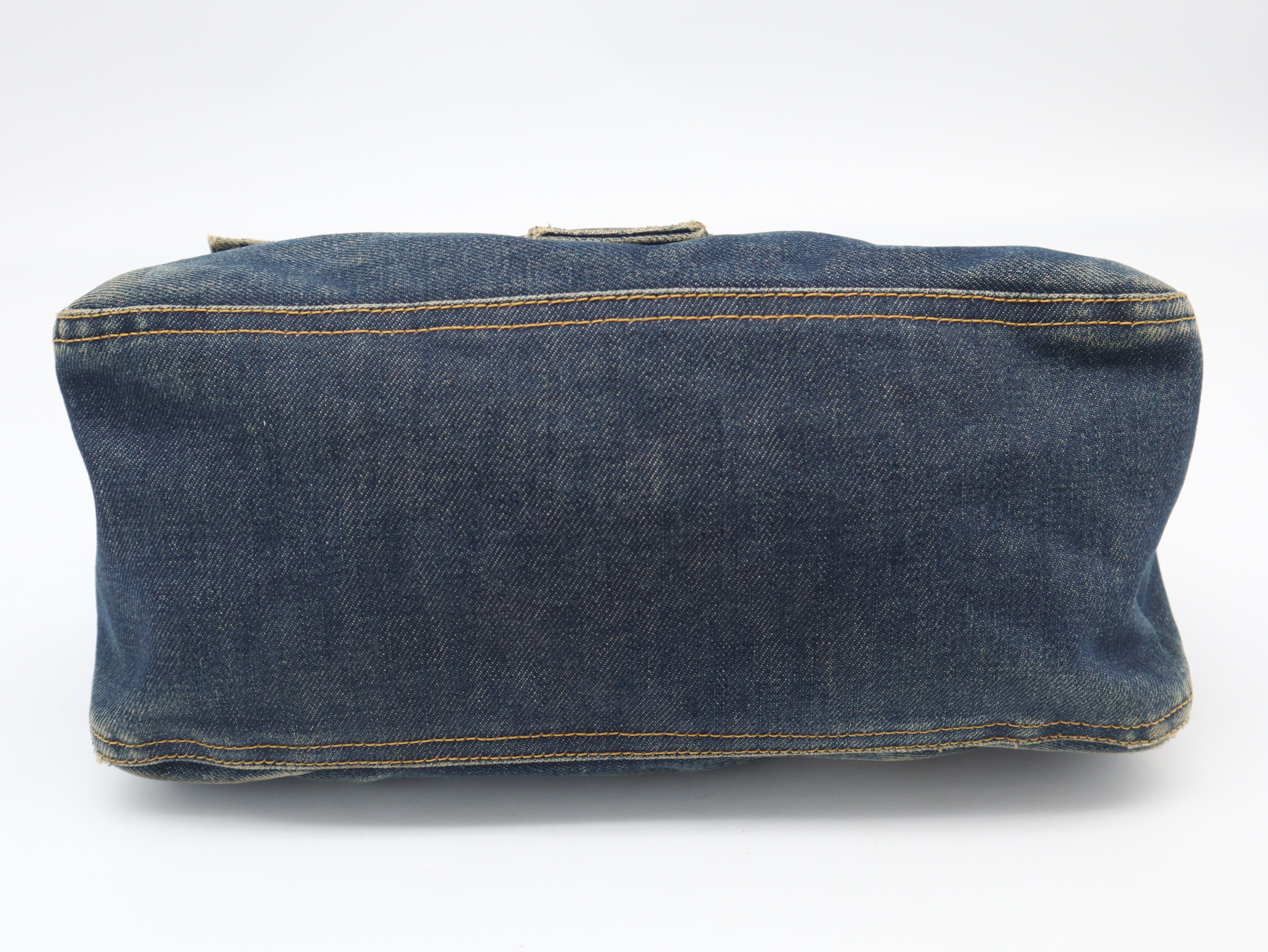 Denim Mamma Bucket Shoulder Bag (Cotton Shoulder Bag) — view 5