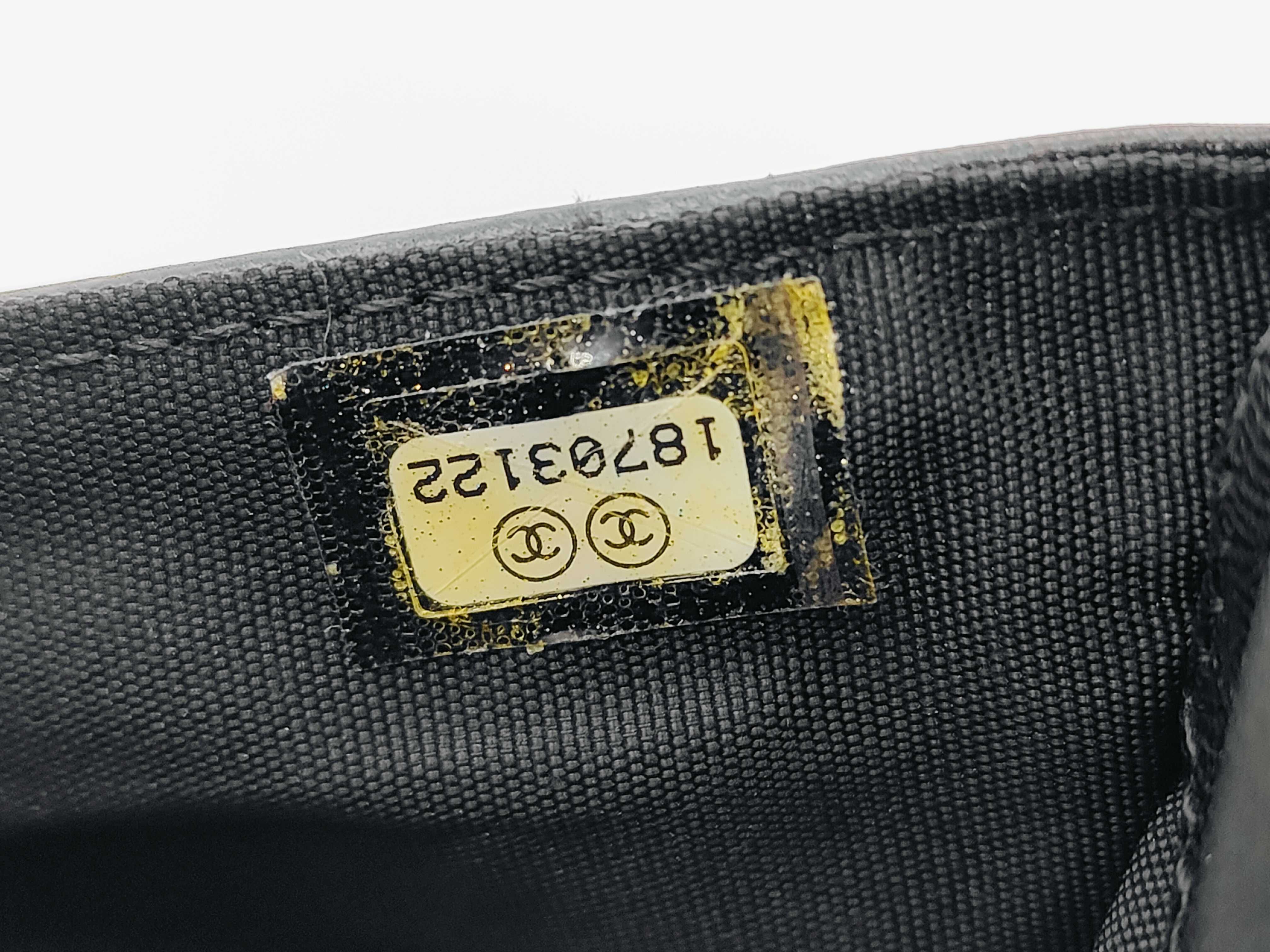 Lambskin Leather Black Long Wallet with Authenticity Card and Seal, Ribbon Design — view 13