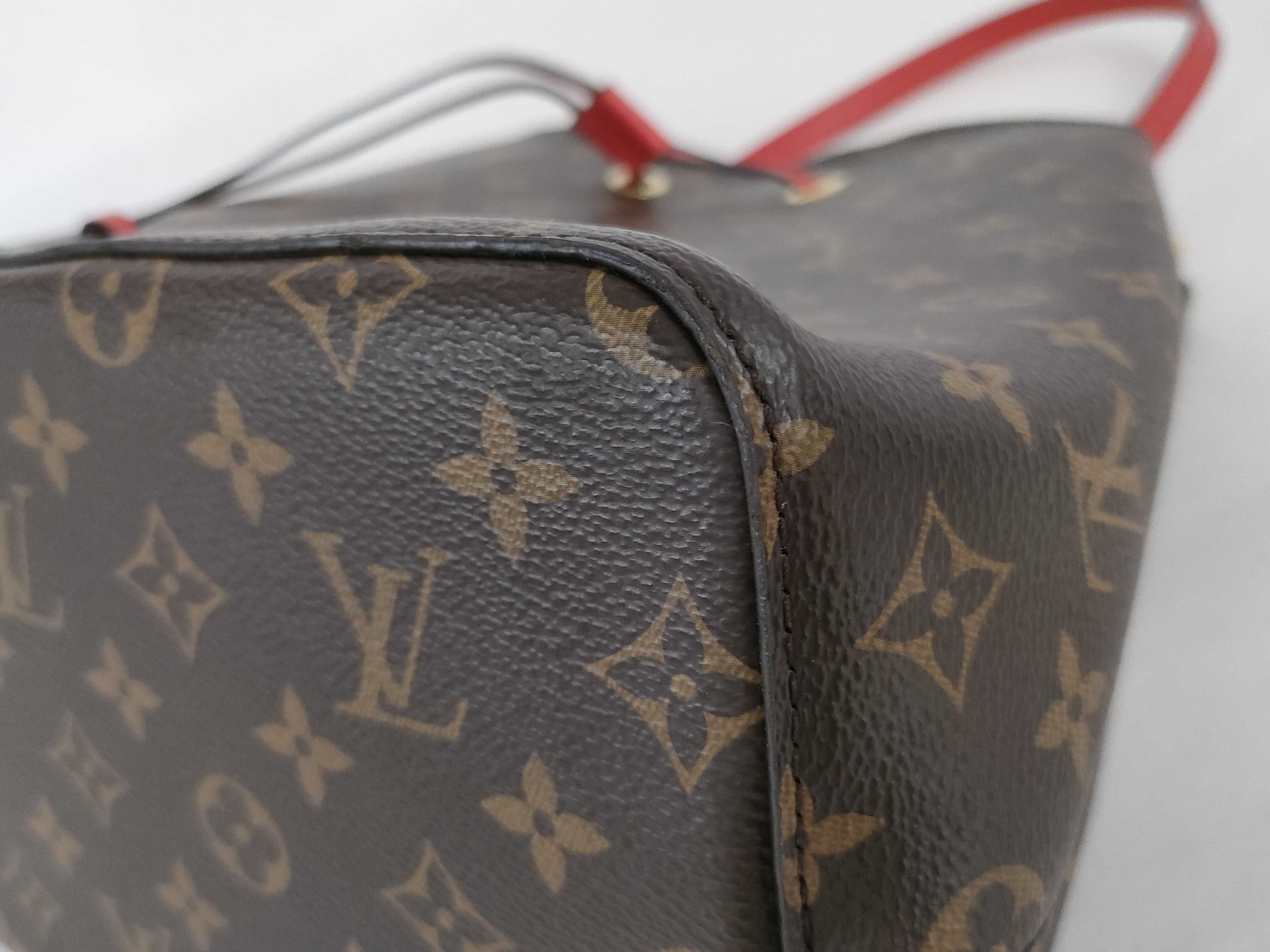 Monogram Louis Vuitton Bucket Shoulder Bag — view 6