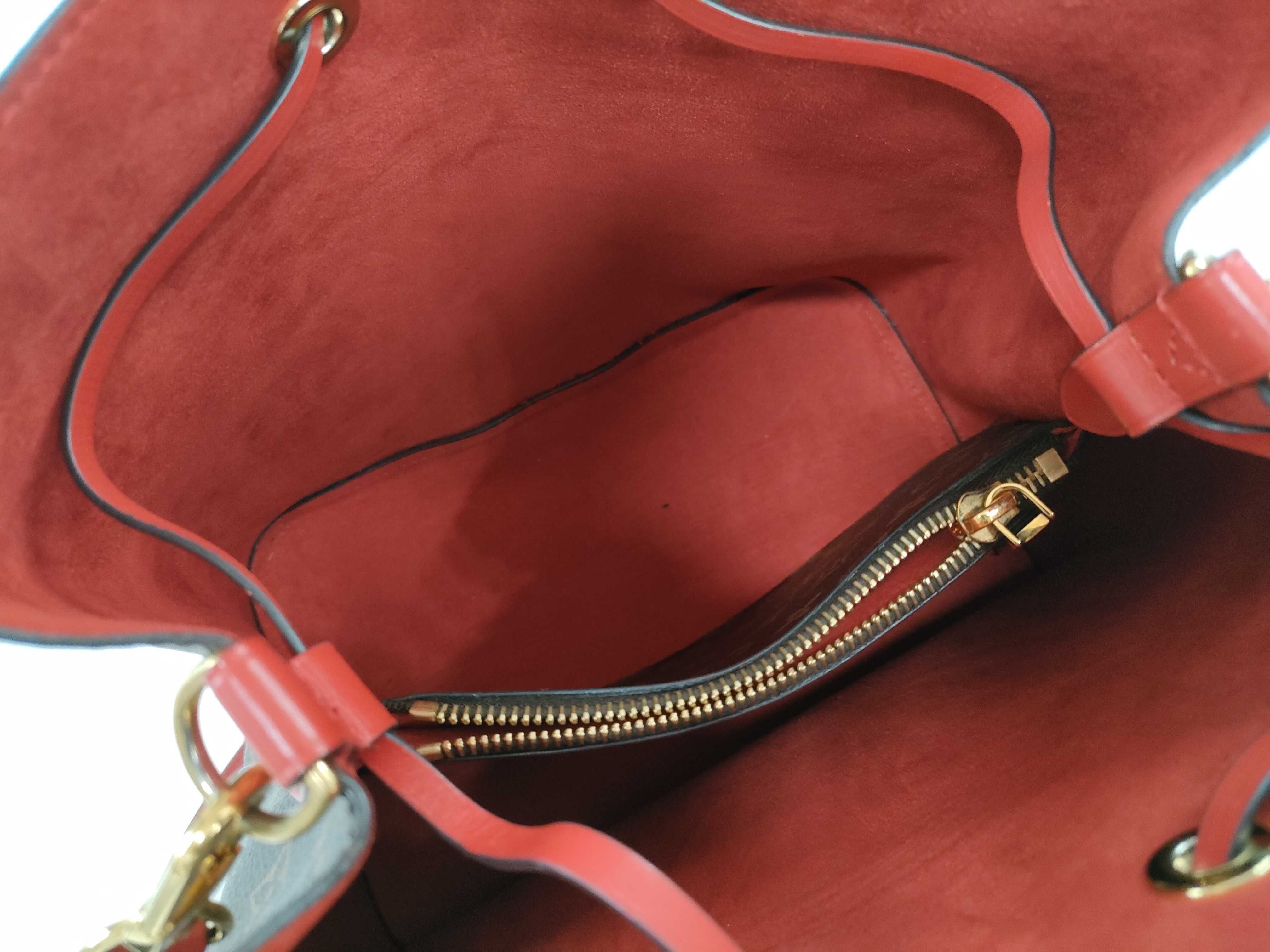 Monogram Louis Vuitton Bucket Shoulder Bag — view 8