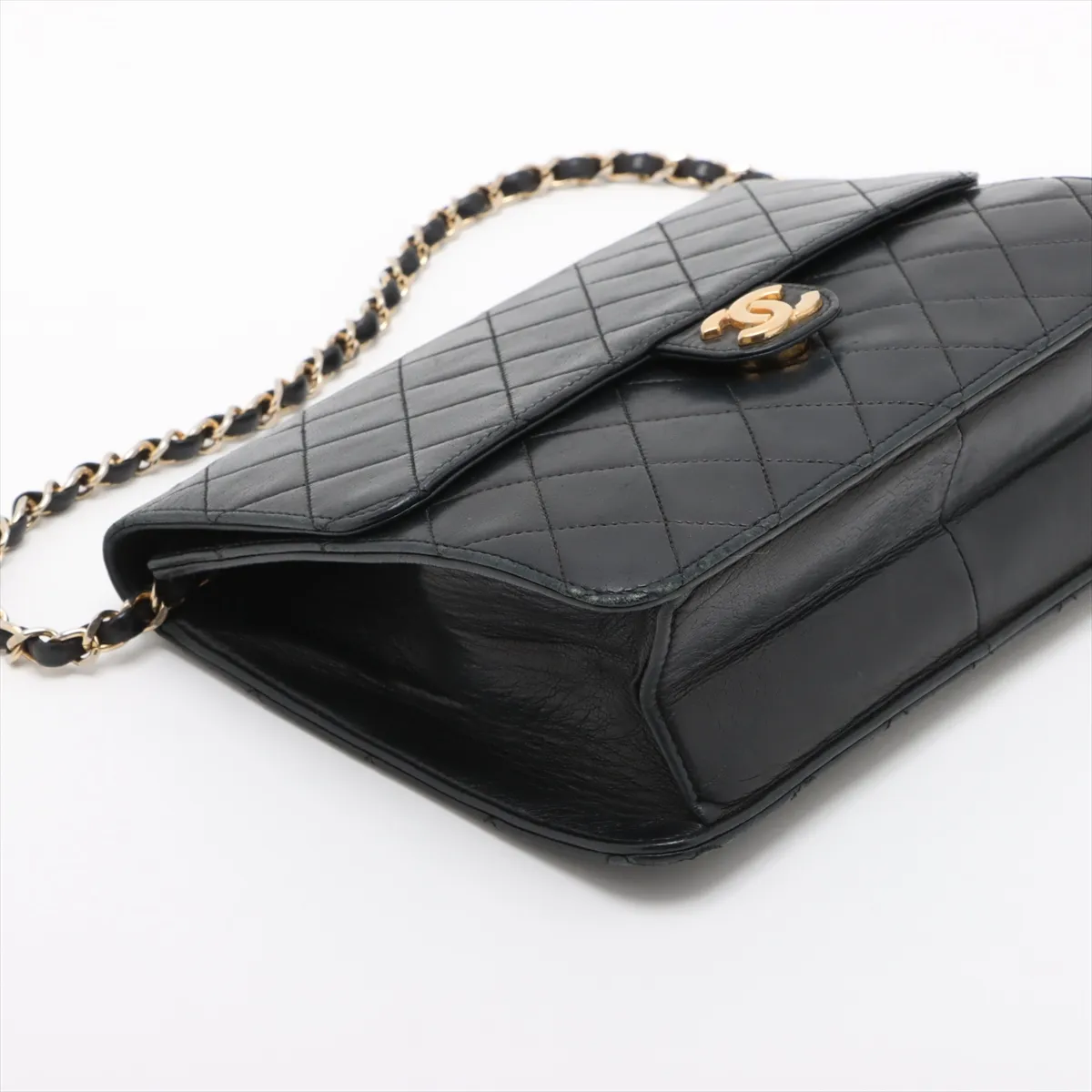Matelasse Lambskin Chain Shoulder Bag Push Lock Black Gold Hardware — view 4