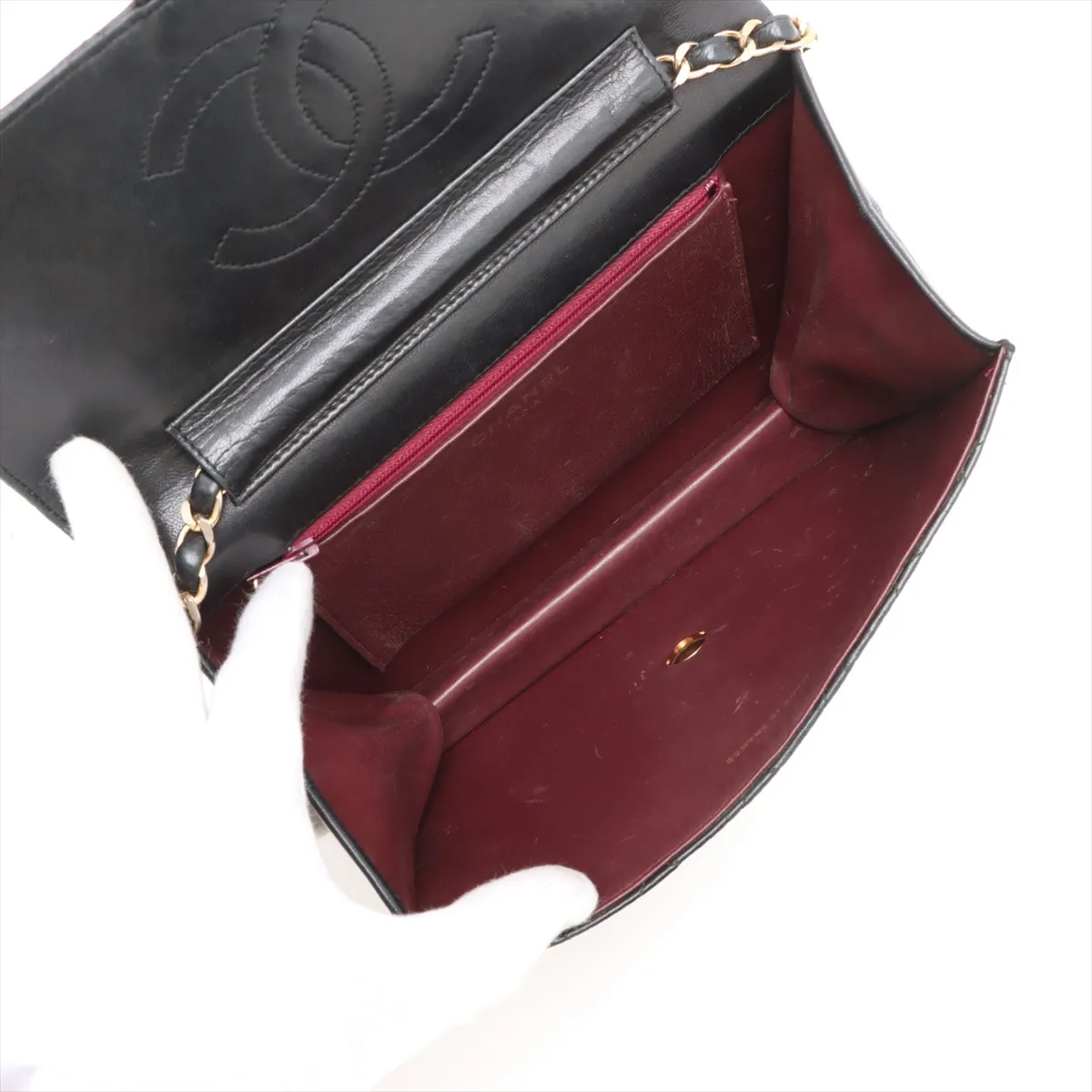 Matelasse Lambskin Chain Shoulder Bag Push Lock Black Gold Hardware — view 6