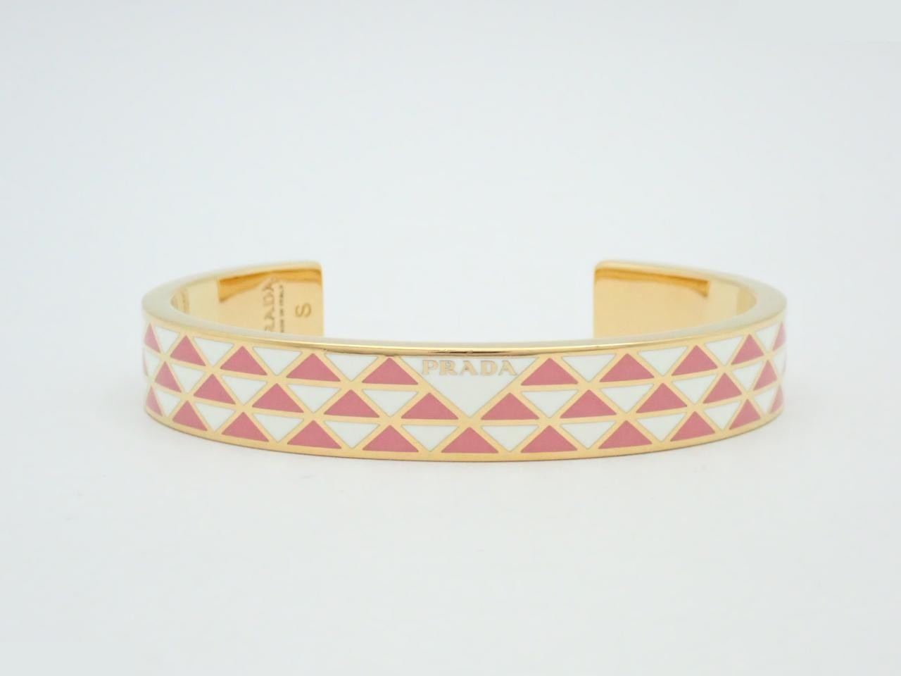 Triangle pattern bracelet, white/pink, gold plated, wrist circumference approximately 17cm