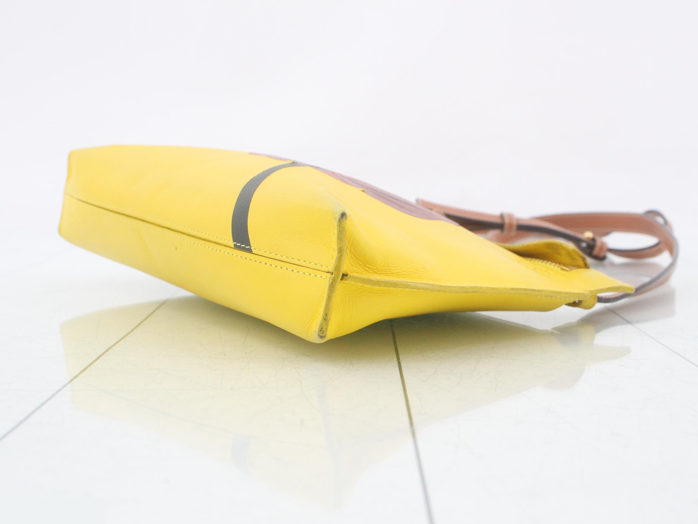 T-pouch shoulder bag — view 6