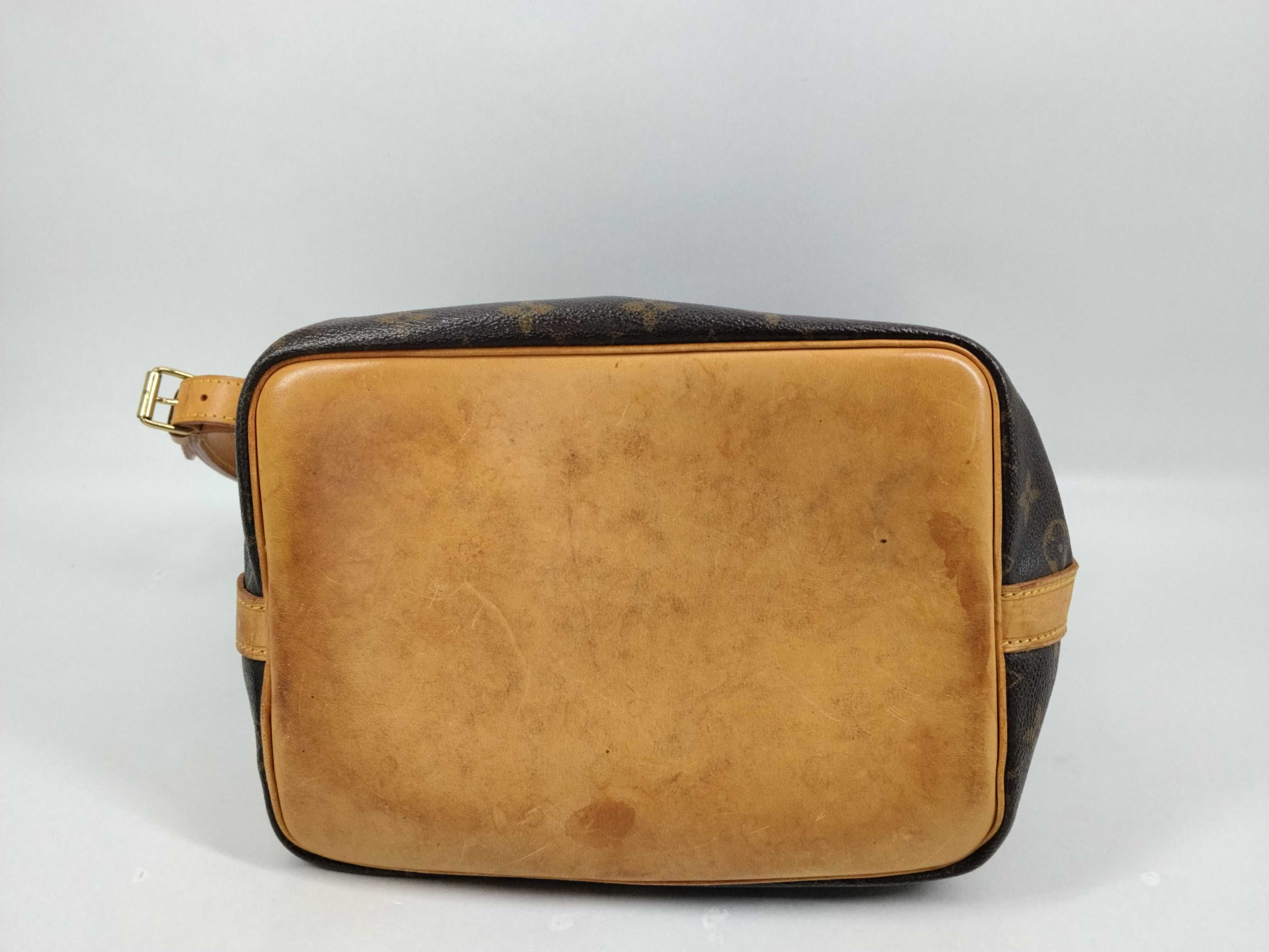 Monogram Petit Noé M42226 Shoulder Bag — view 3
