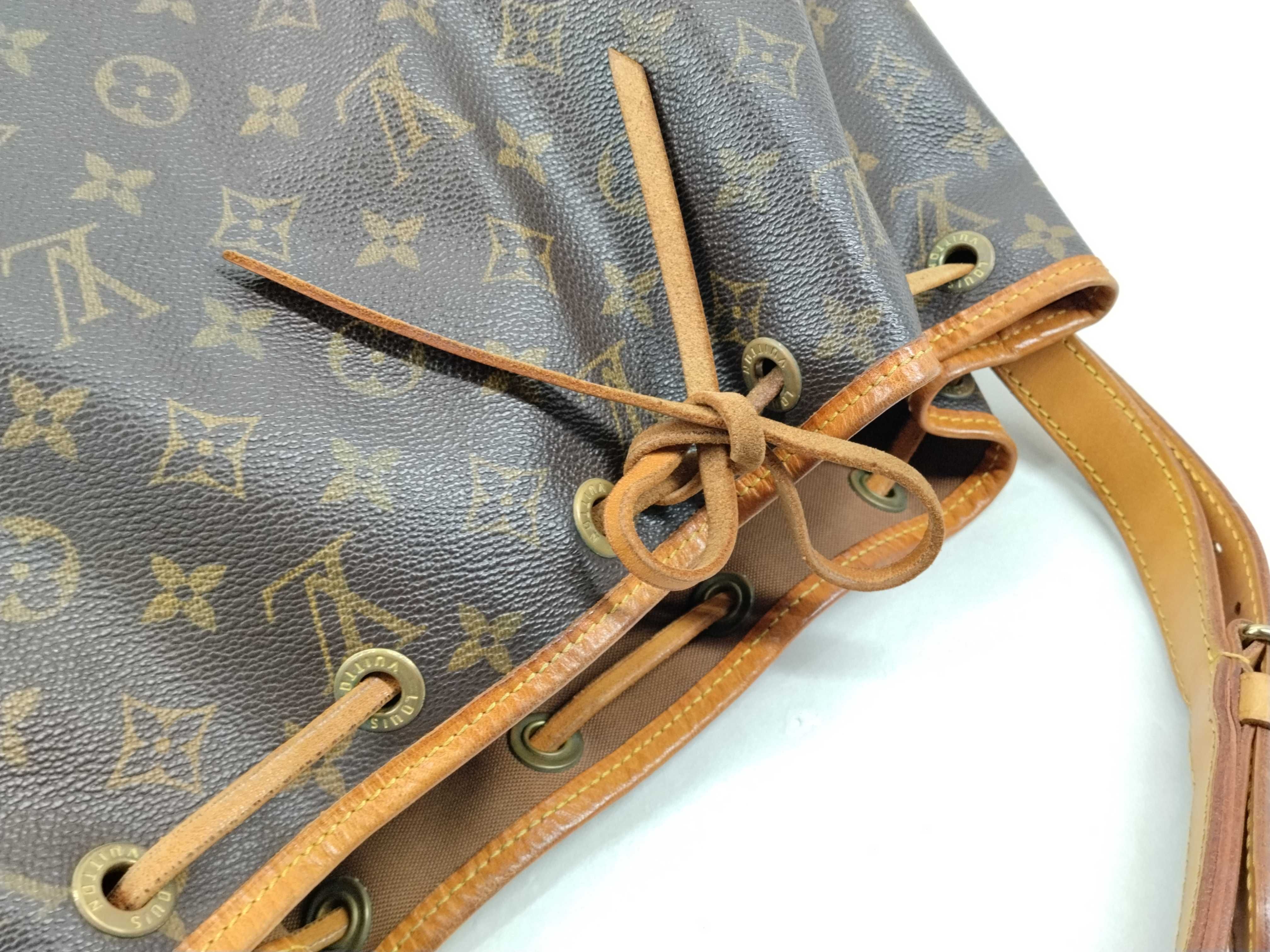 Monogram Petit Noé M42226 Shoulder Bag — view 9