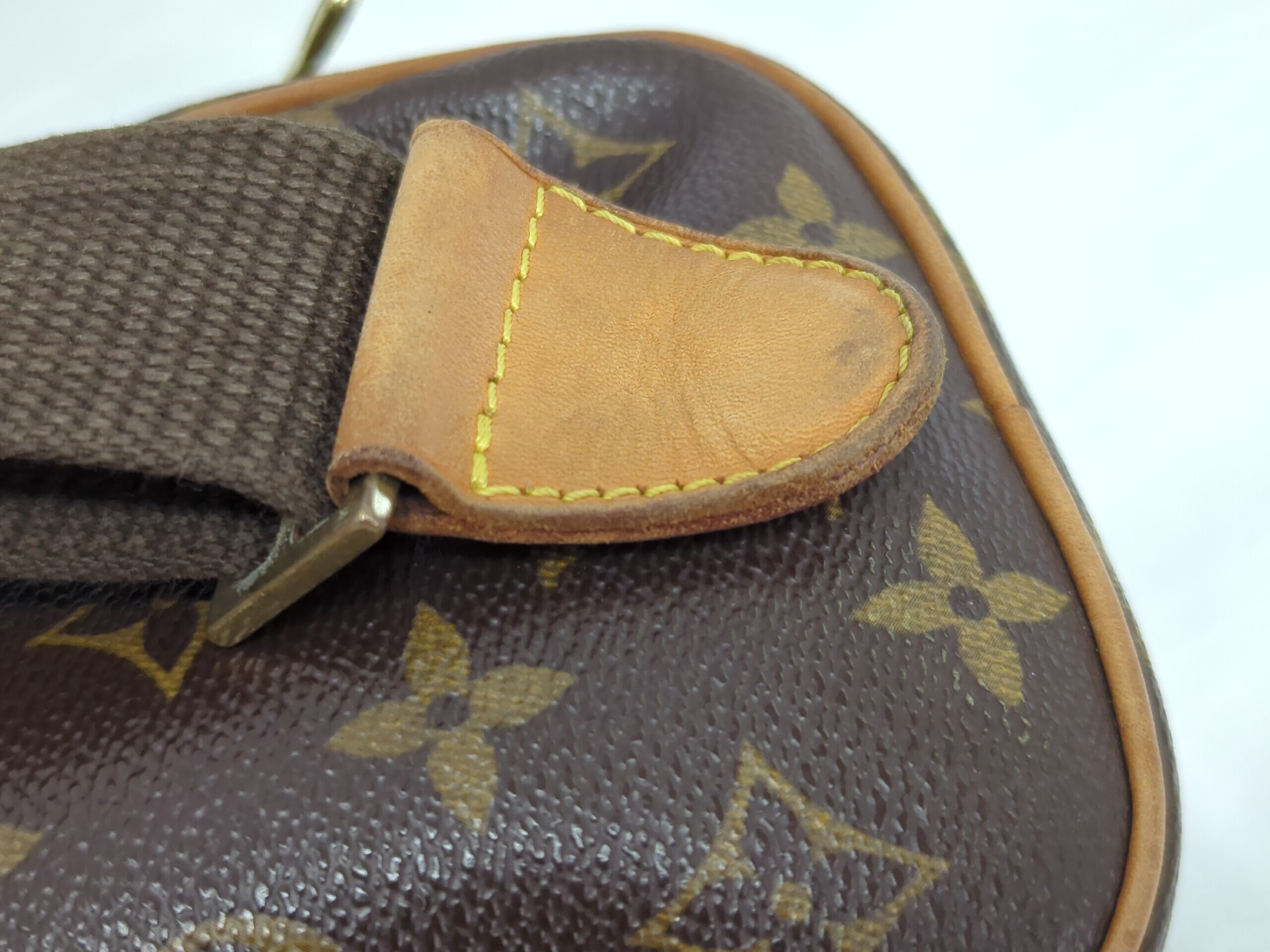 M51870 Monogram Pochette Gange Waist Bag — view 7