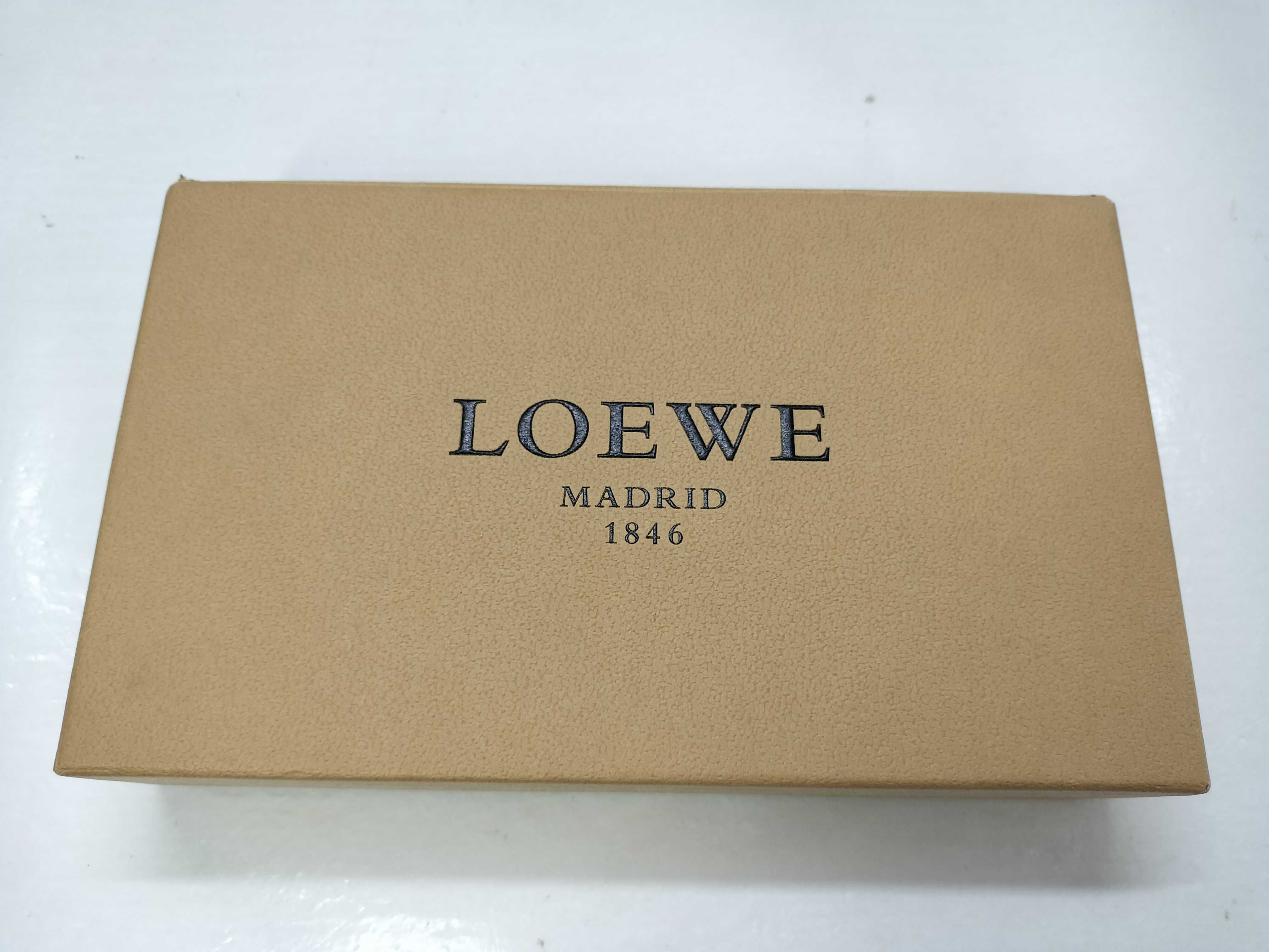 long wallet — view 14