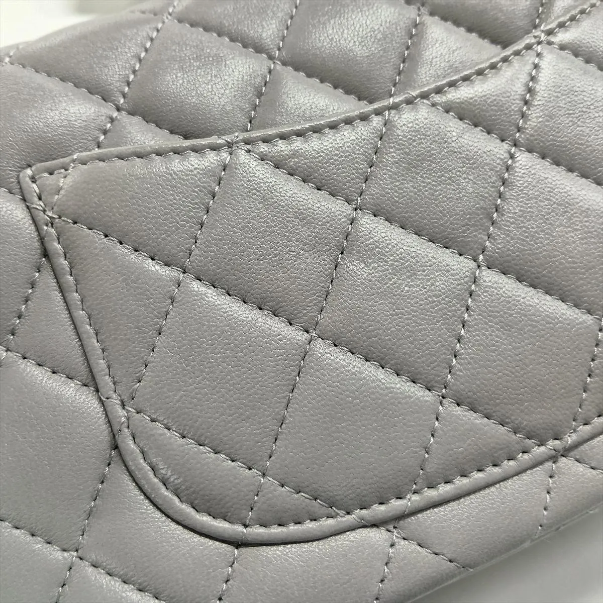 Mini Matelassé 20 Lambskin Single Flap Single Chain Bag, Gray, Silver Hardware, JTTP06K0, Random Plate, A69900 — view 12