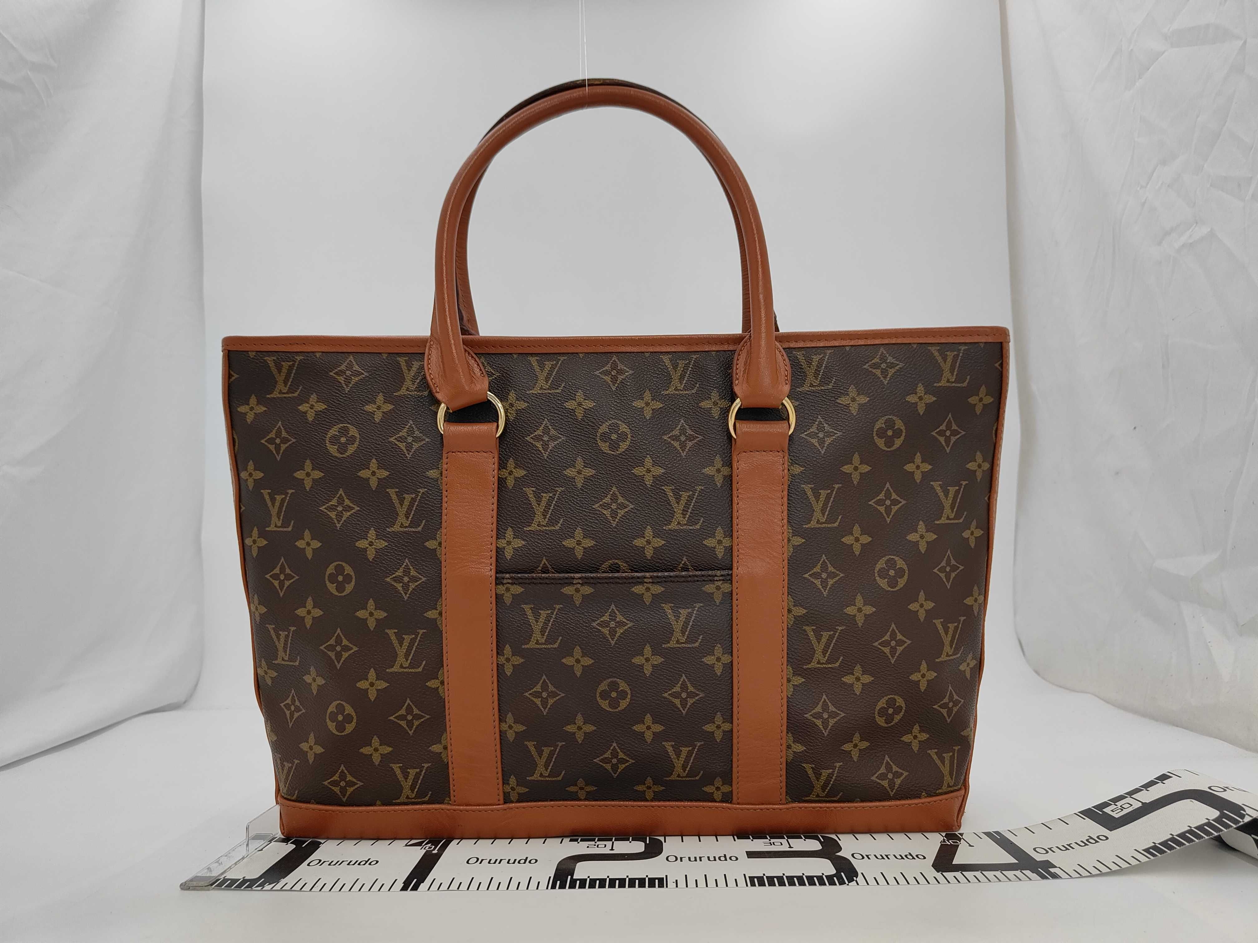 Monogram Louis Vuitton Monogram Sac Weinend PM Tote Bag — view 2