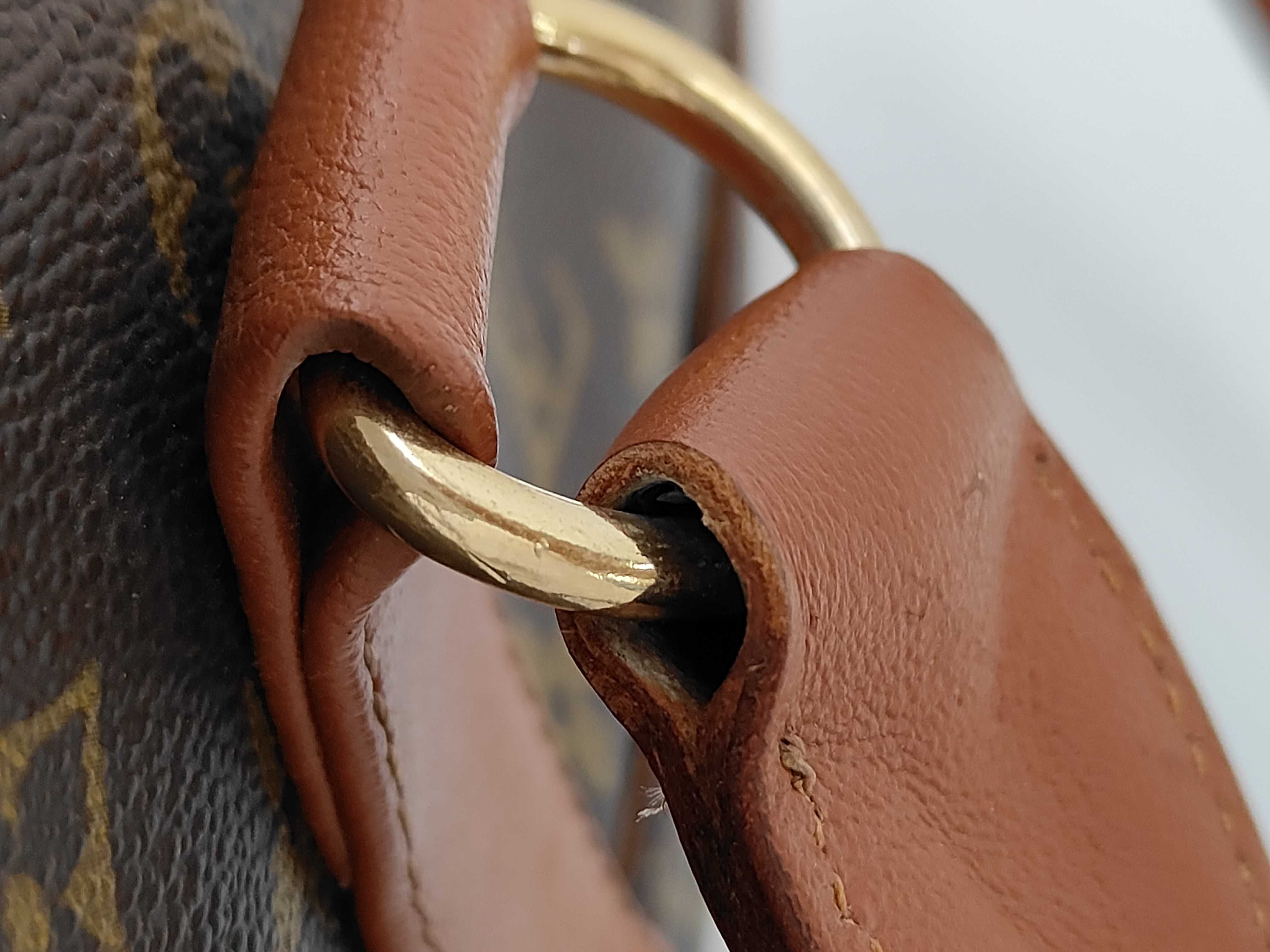 Monogram Louis Vuitton Monogram Sac Weinend PM Tote Bag — view 8