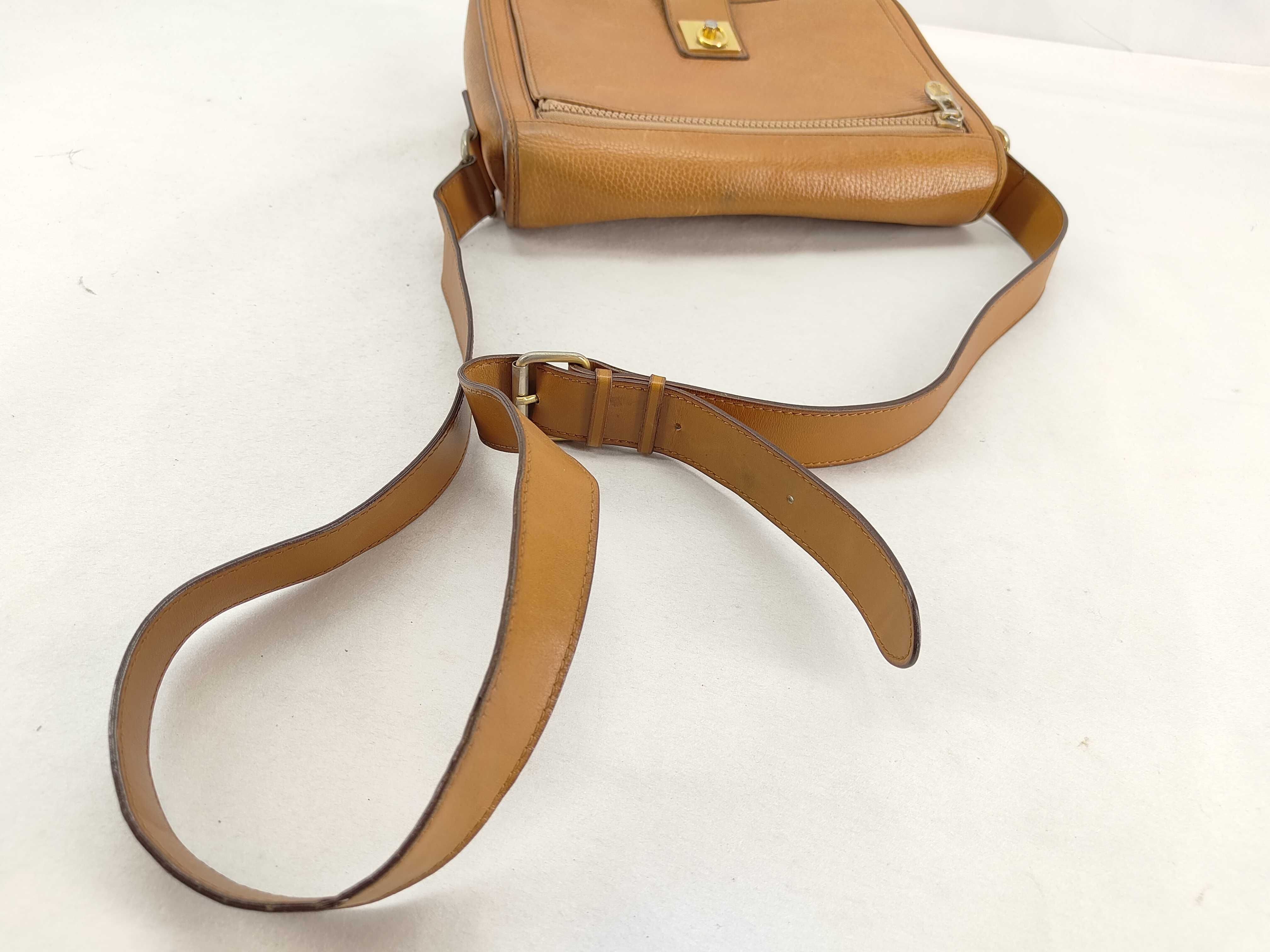 Vintage Gancini Shoulder Bag — view 3