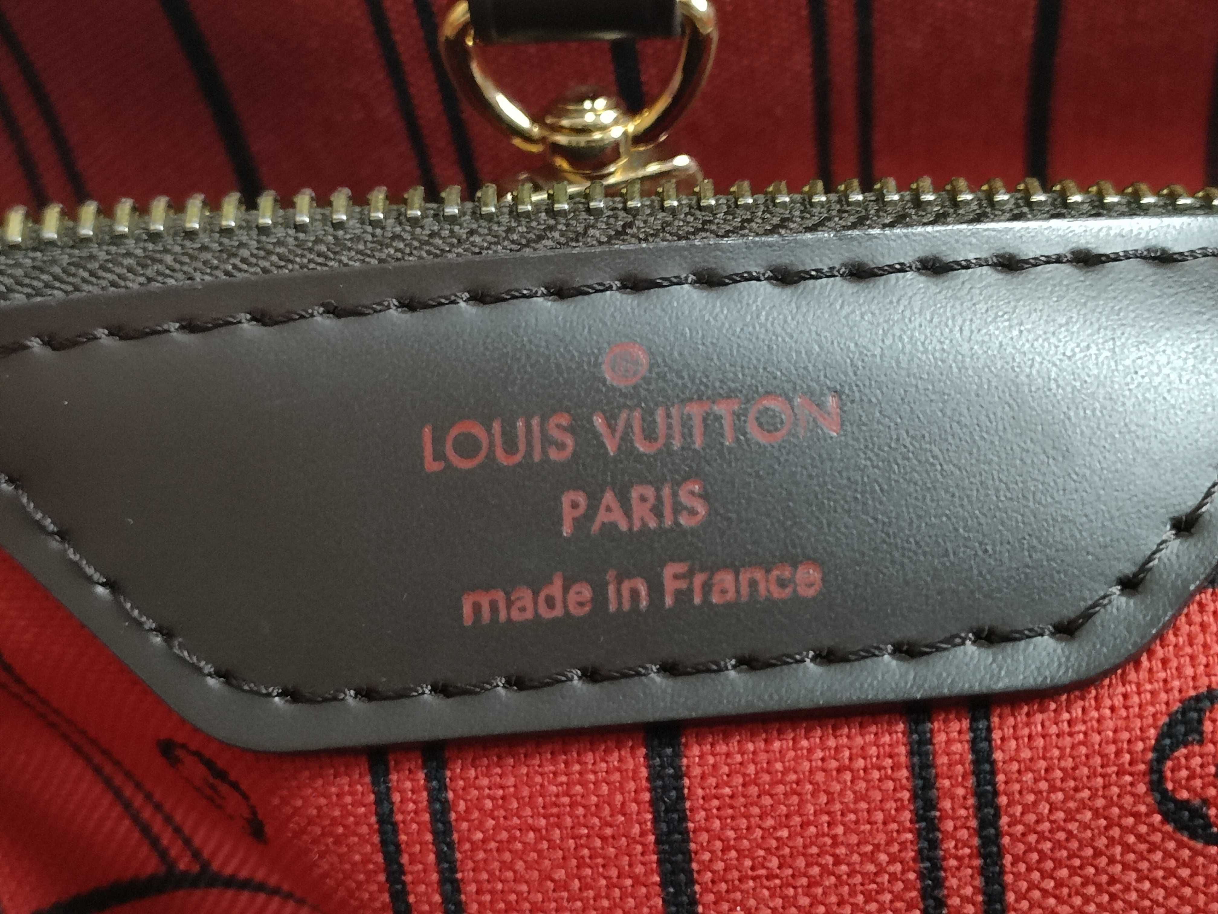 Damier Neverfull MM Tote Bag — view 11