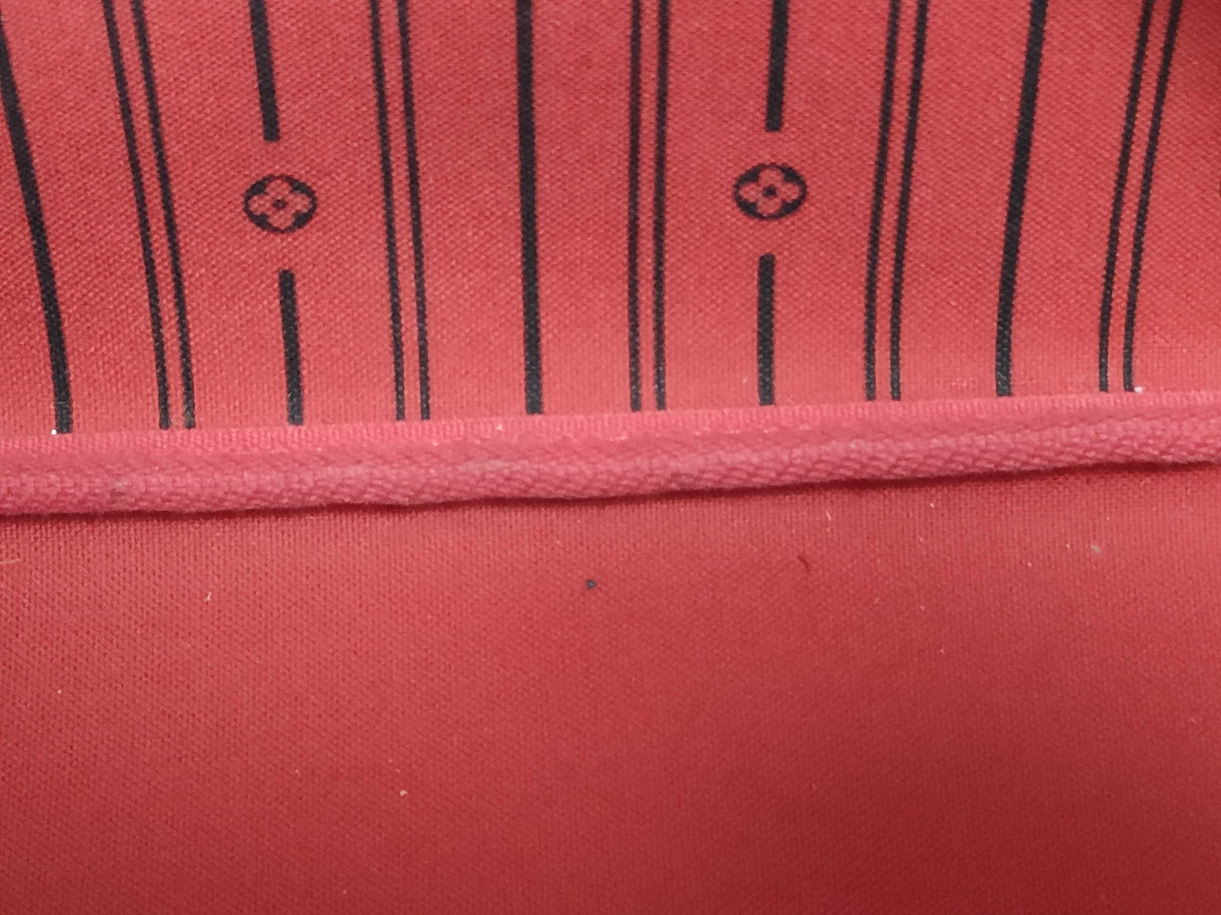 Damier Neverfull MM Tote Bag — view 14
