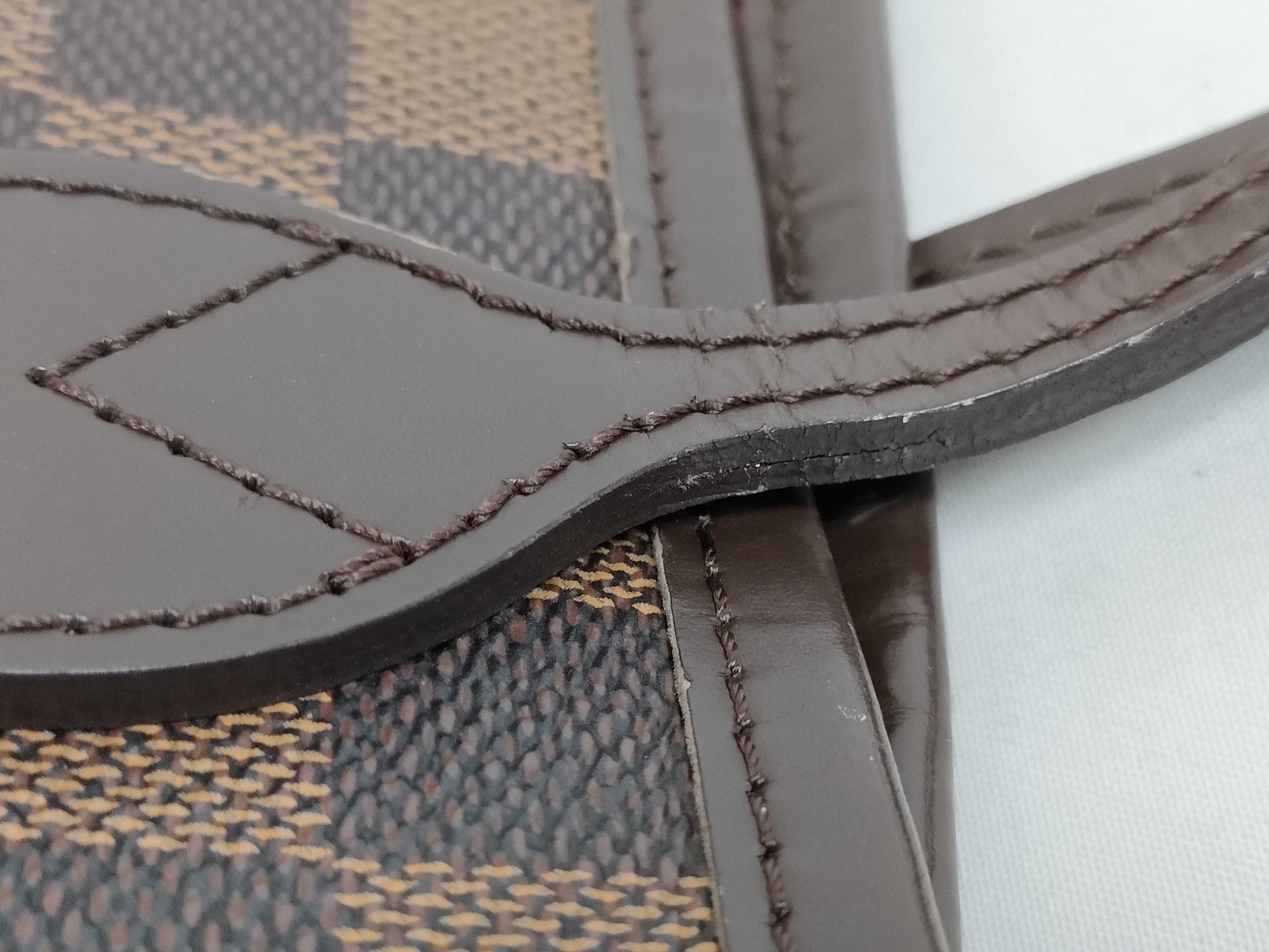Damier Neverfull MM Tote Bag — view 5