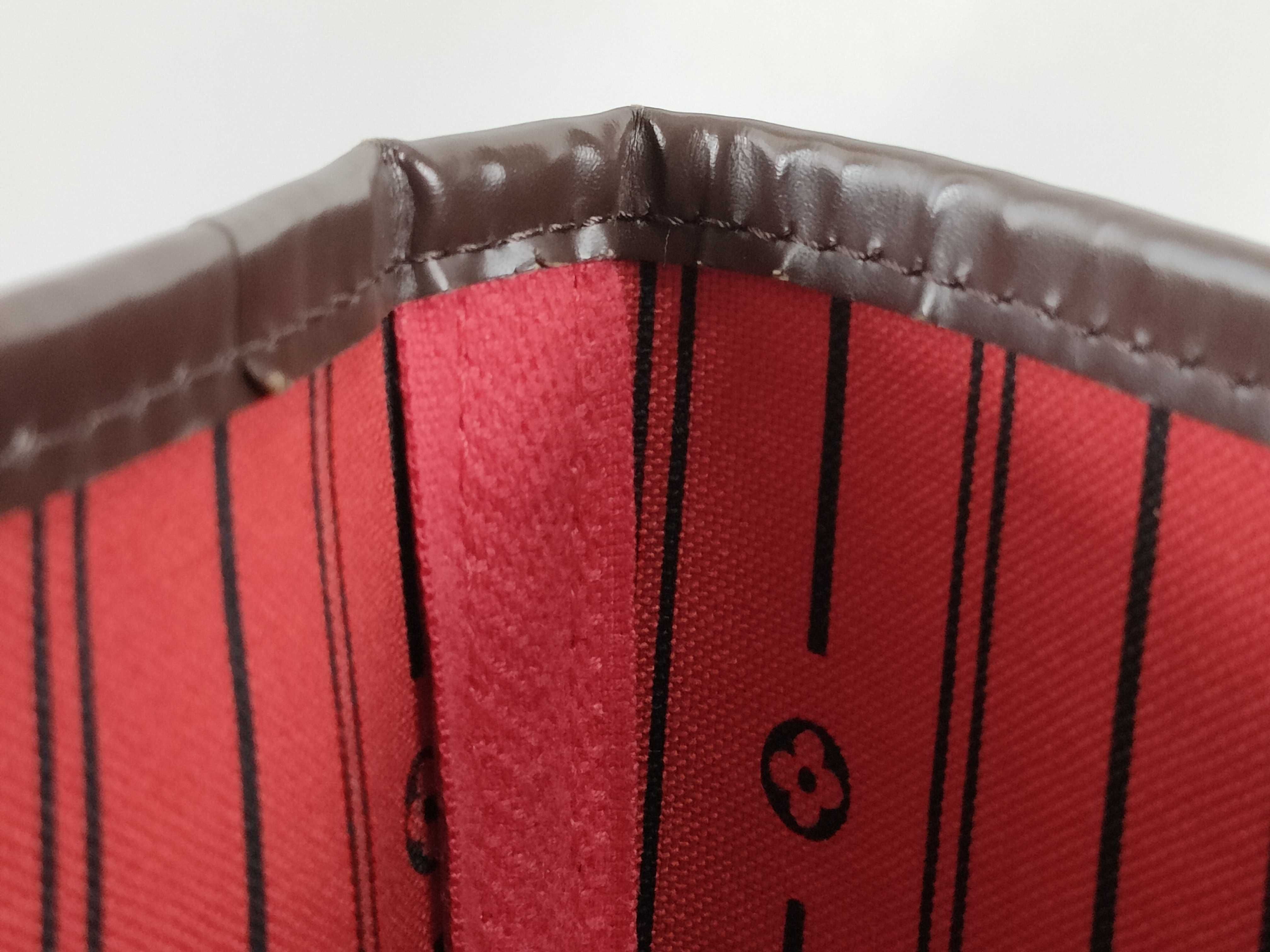 Damier Neverfull MM Tote Bag — view 8