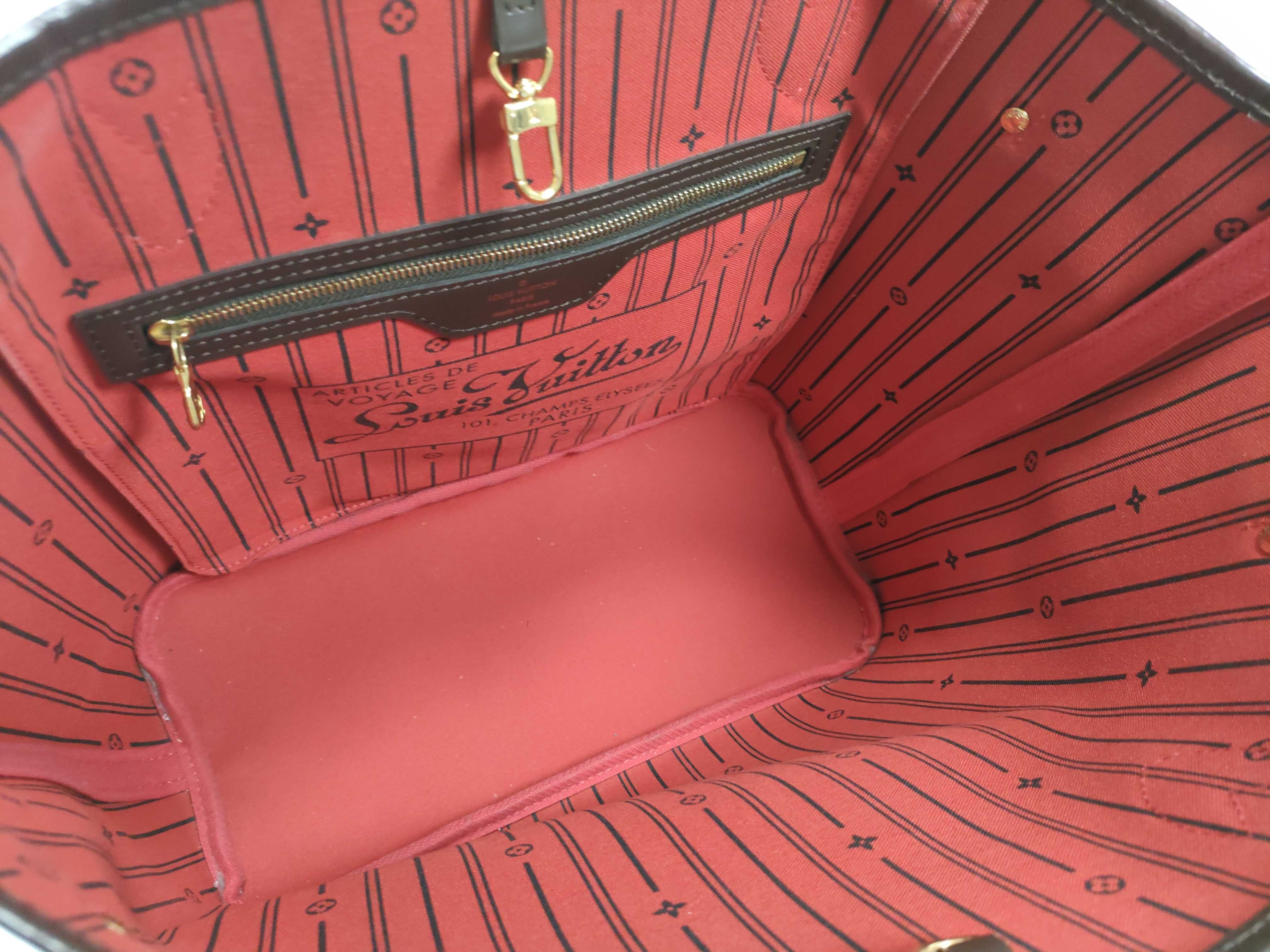 Damier Neverfull MM Tote Bag — view 9
