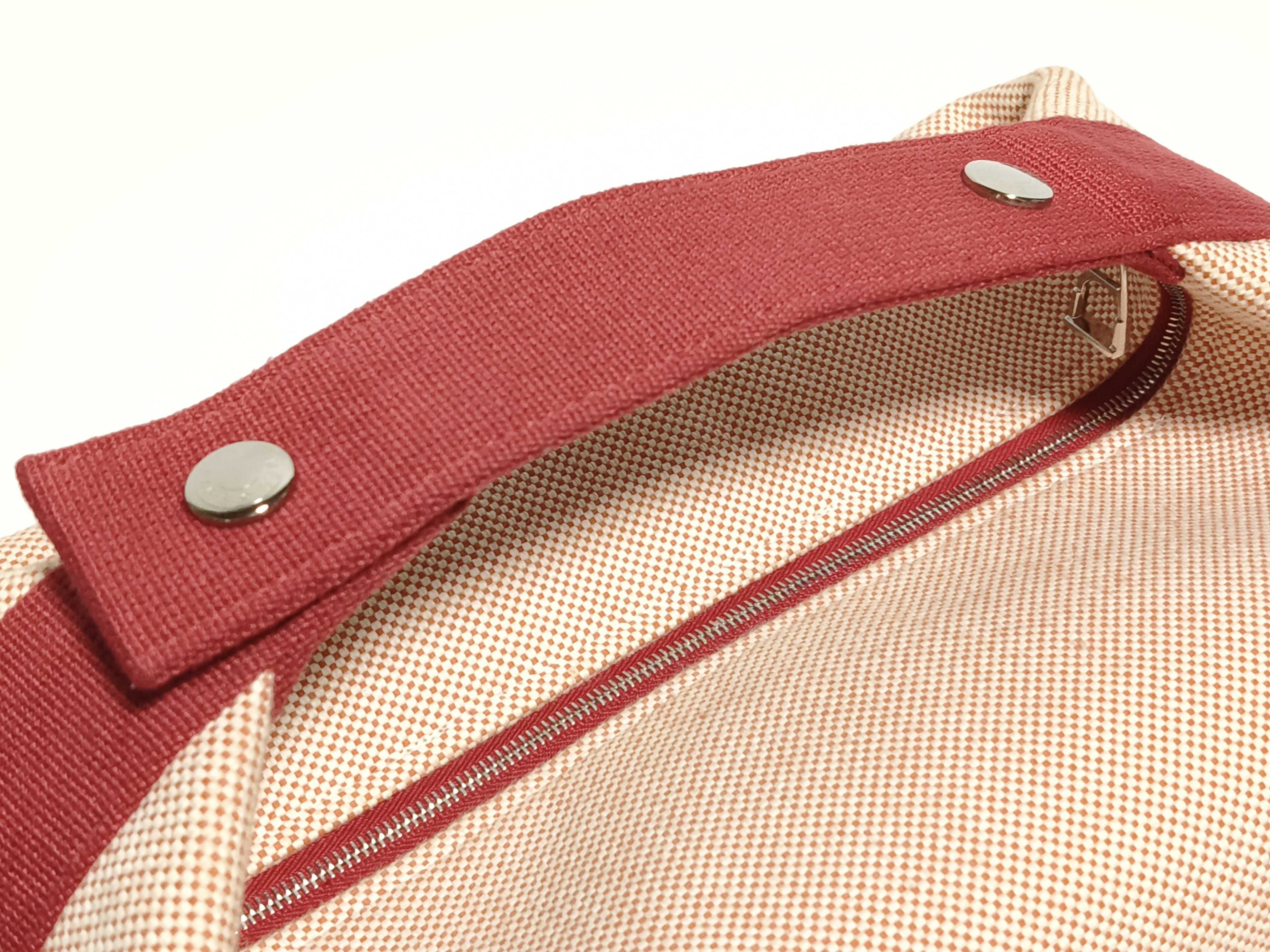 ID- Brid A Red GM canvas Beige x Red Silver Metal fittings cabriolet handbag — view 3