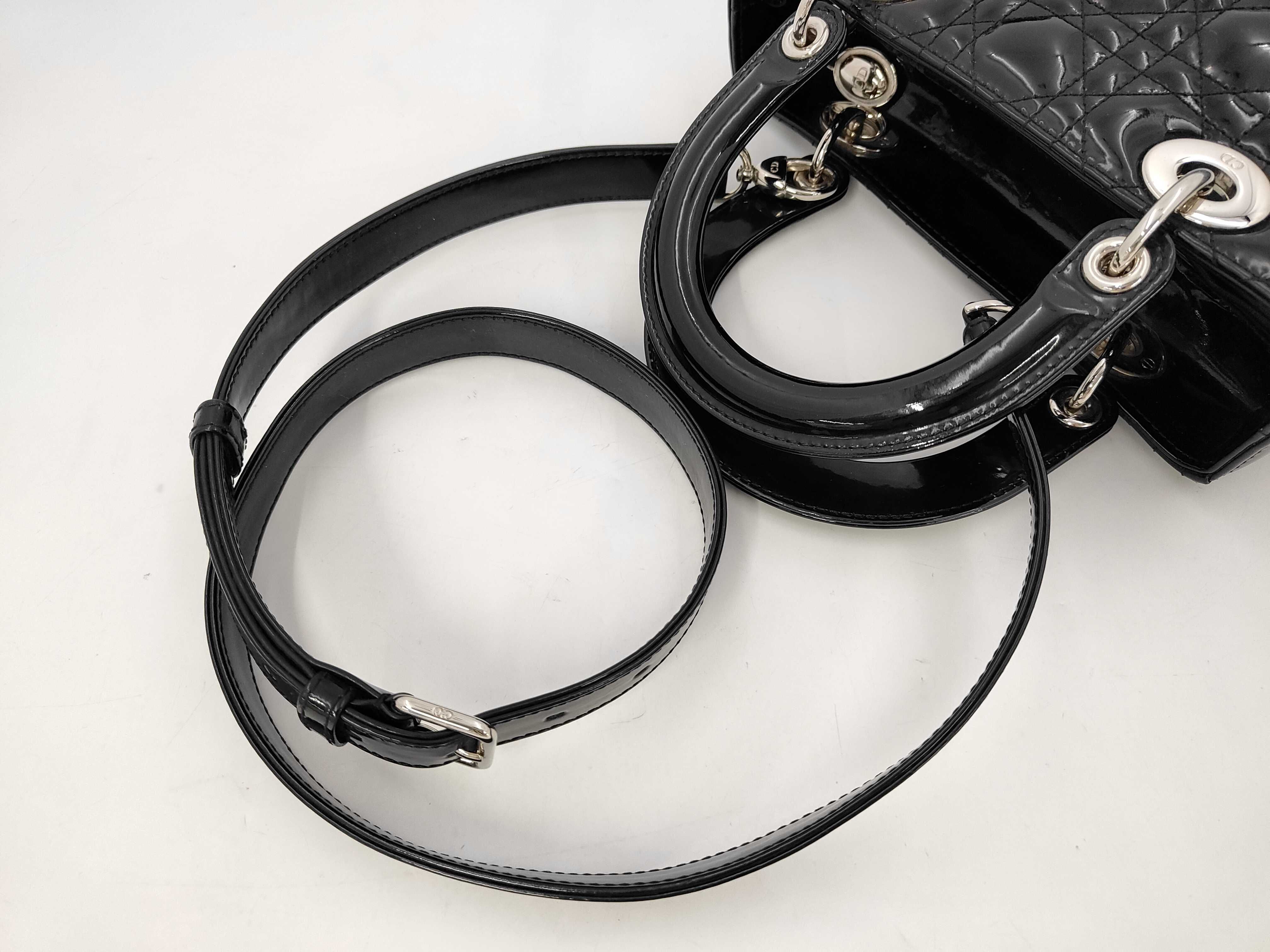 handbag — view 4