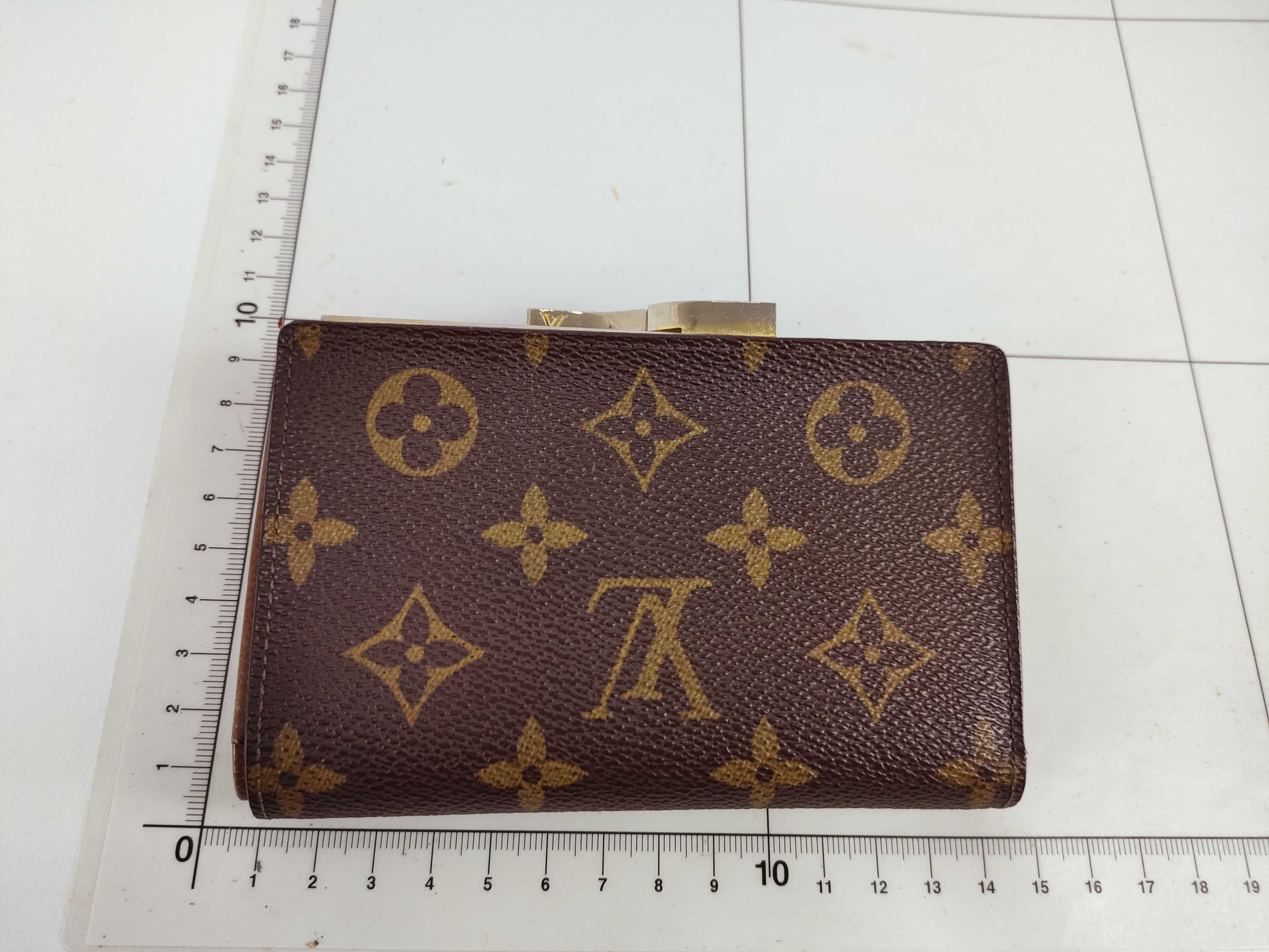 Monogram / Monogram / Porte Monnaie Billet Viennois / M61663 / 893FC / Folding Wallet / PVC Wallet — view 2