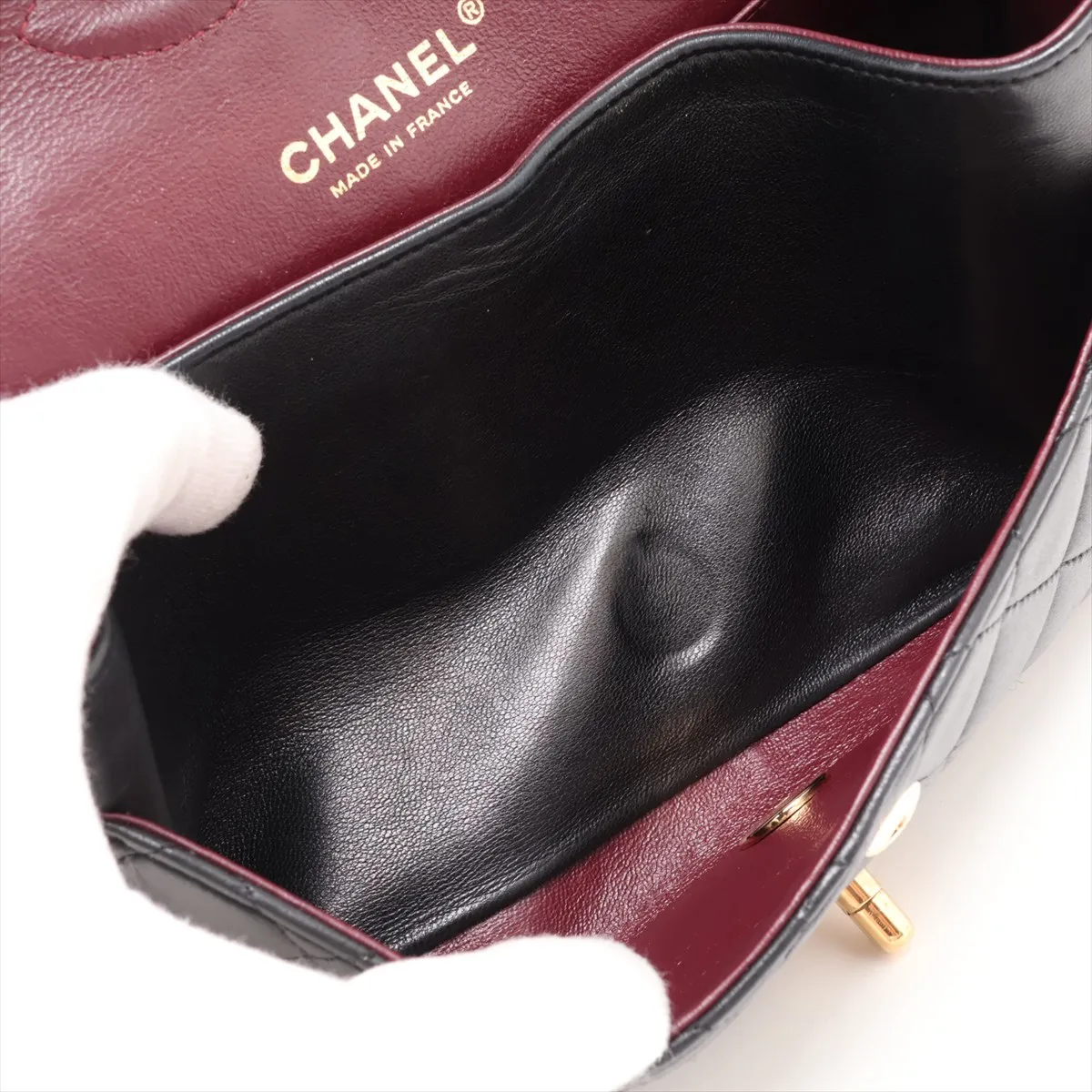 [Individually packaged] Chanel Matelassé 25 Lambskin Double Flap Double Chain Bag, Black with Gold Hardware, 12614546, Series 12, A01112 — view 6