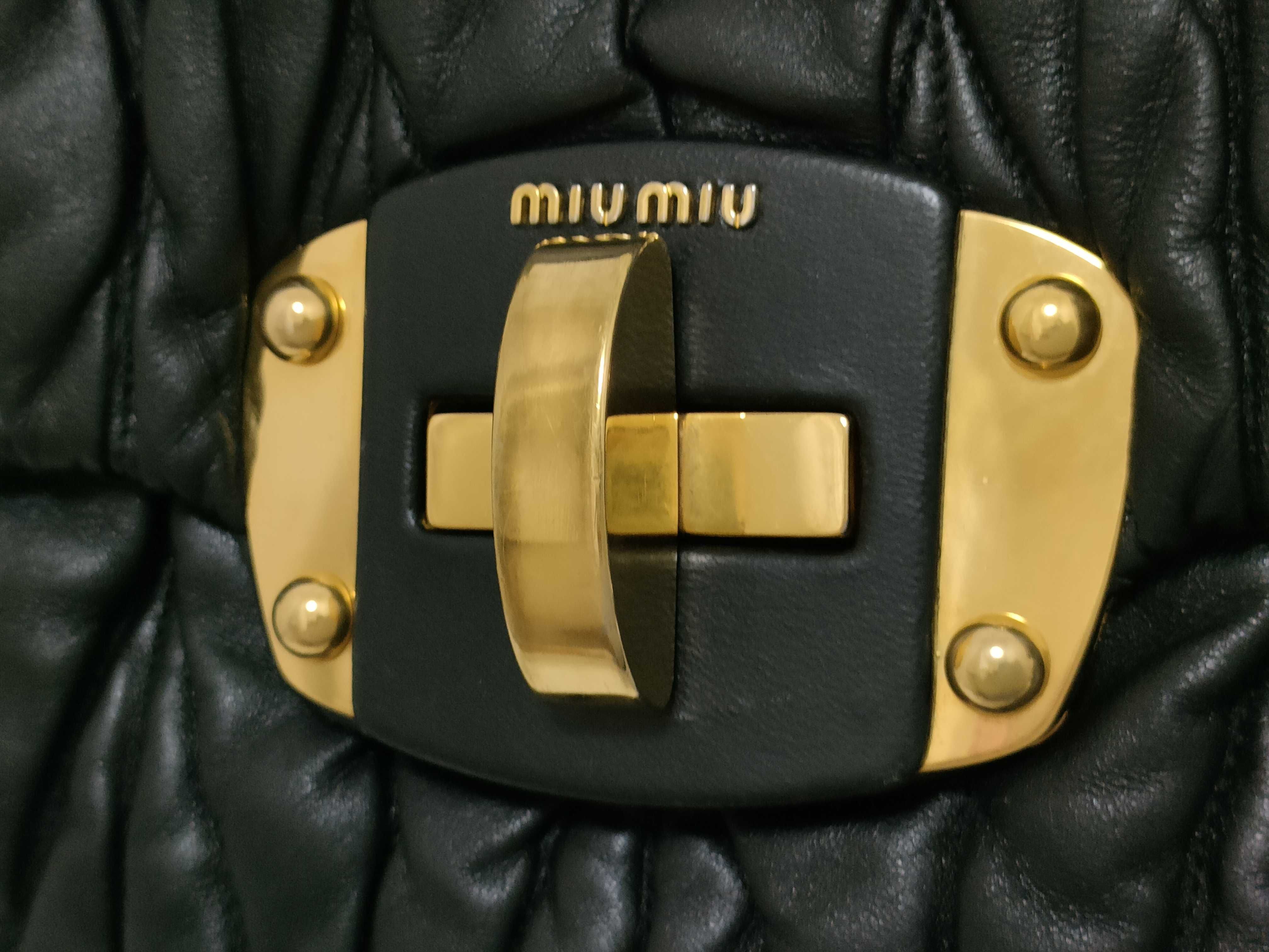 Matelassé Leather Handbag Shoulder Bag Black Serial Handbag — view 14