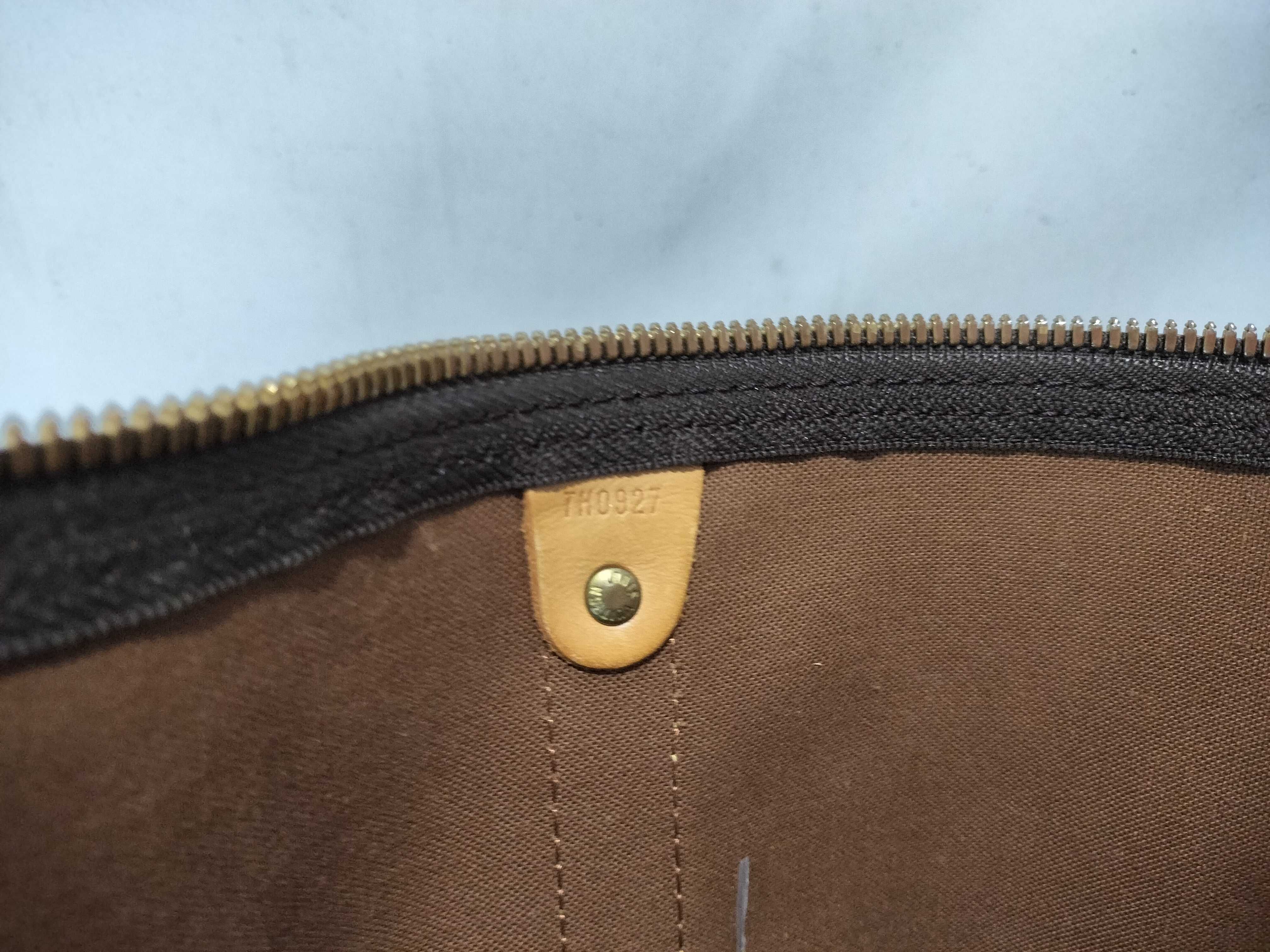 Monogram Keepall 50 Bandoulière Boston Bag — view 11