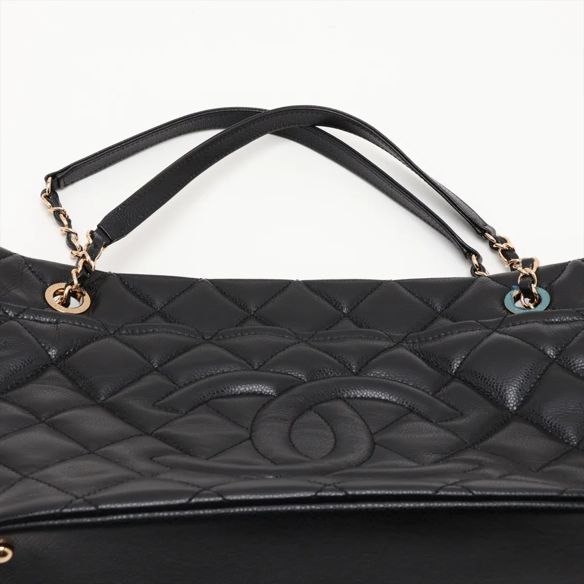 Matelassé Caviar Skin Chain Tote Bag, Black with Gold Hardware, 18097360, Serial Number 18 — view 6