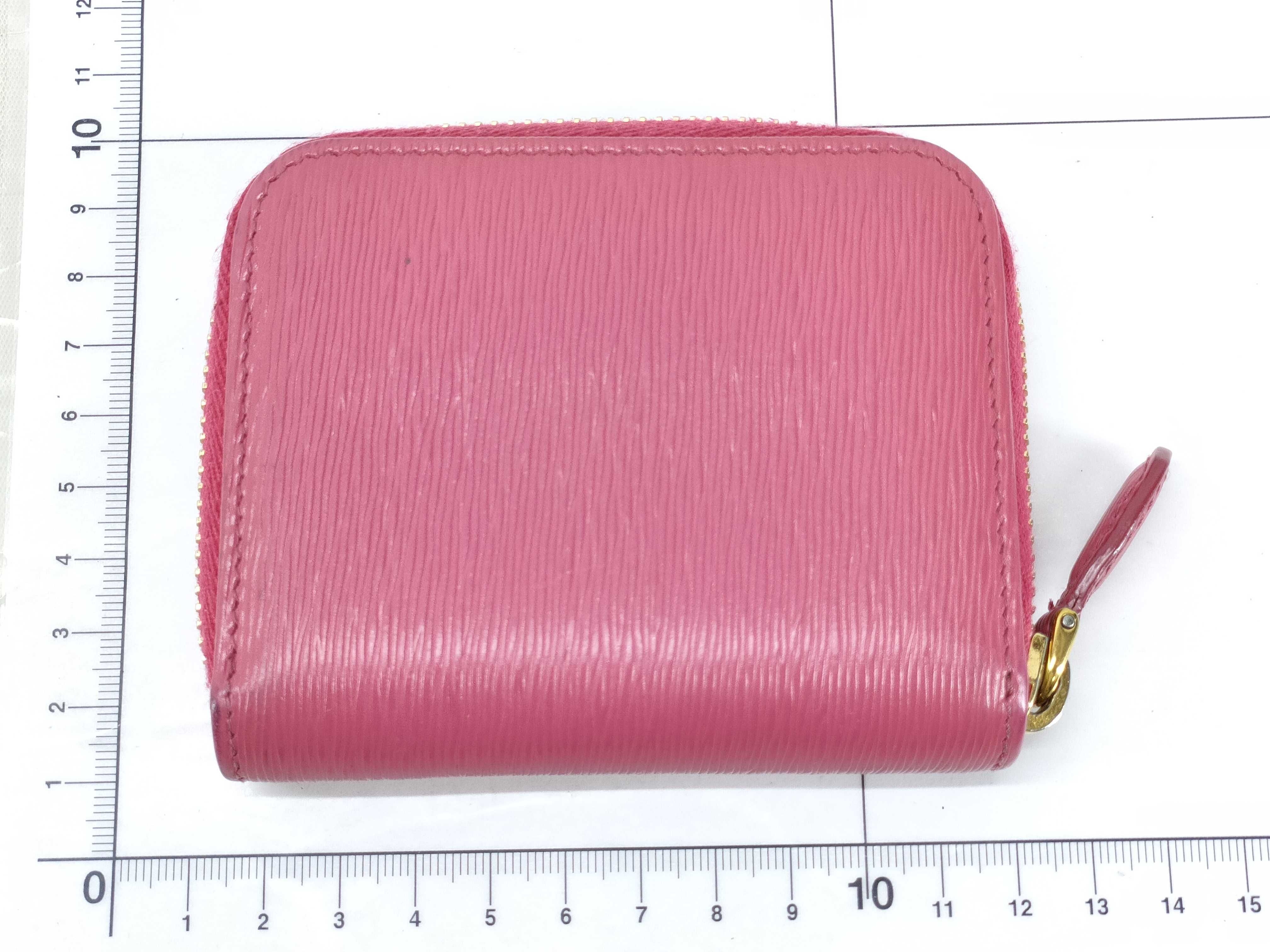 logo hardware Vitello Move leather round zip coin case — view 2