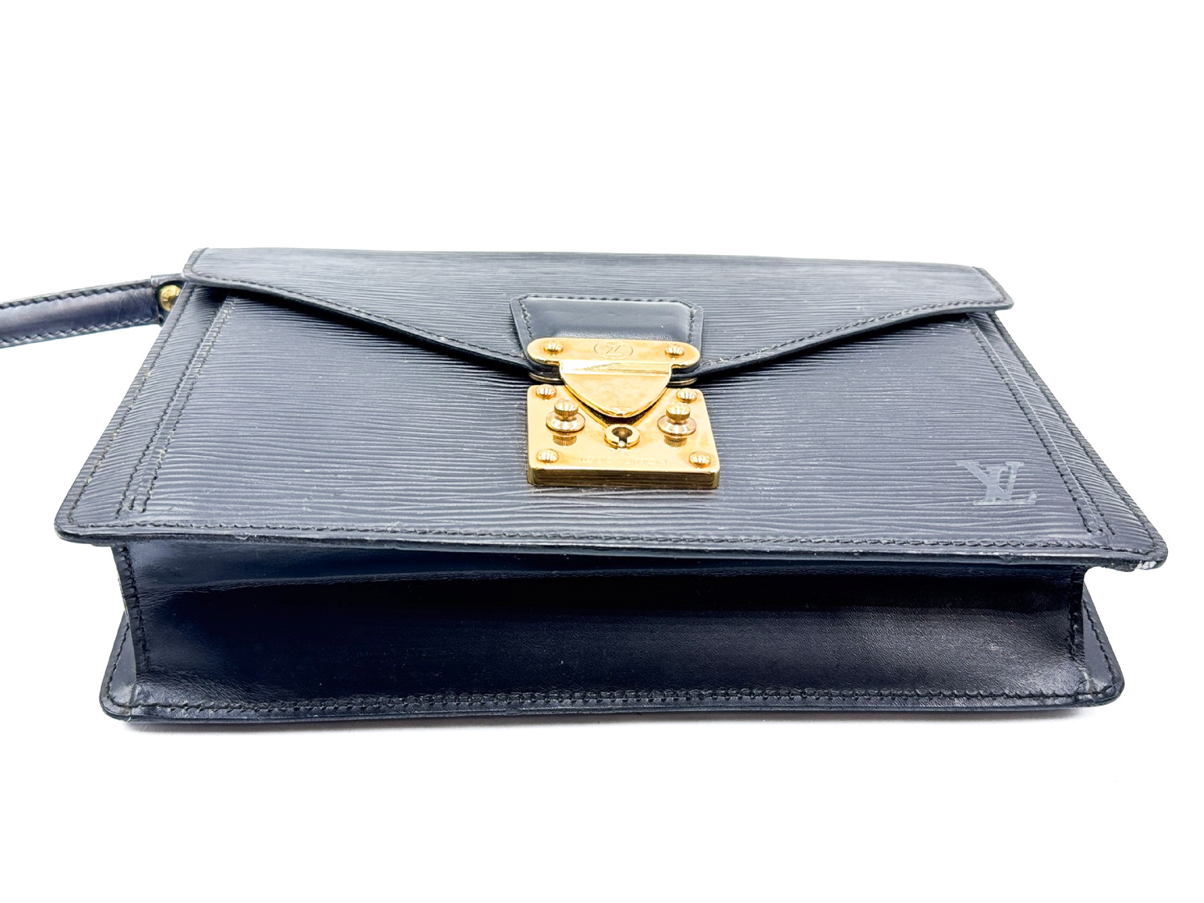 M52612 Epi Serie Dragonne Black Second Bag — view 5