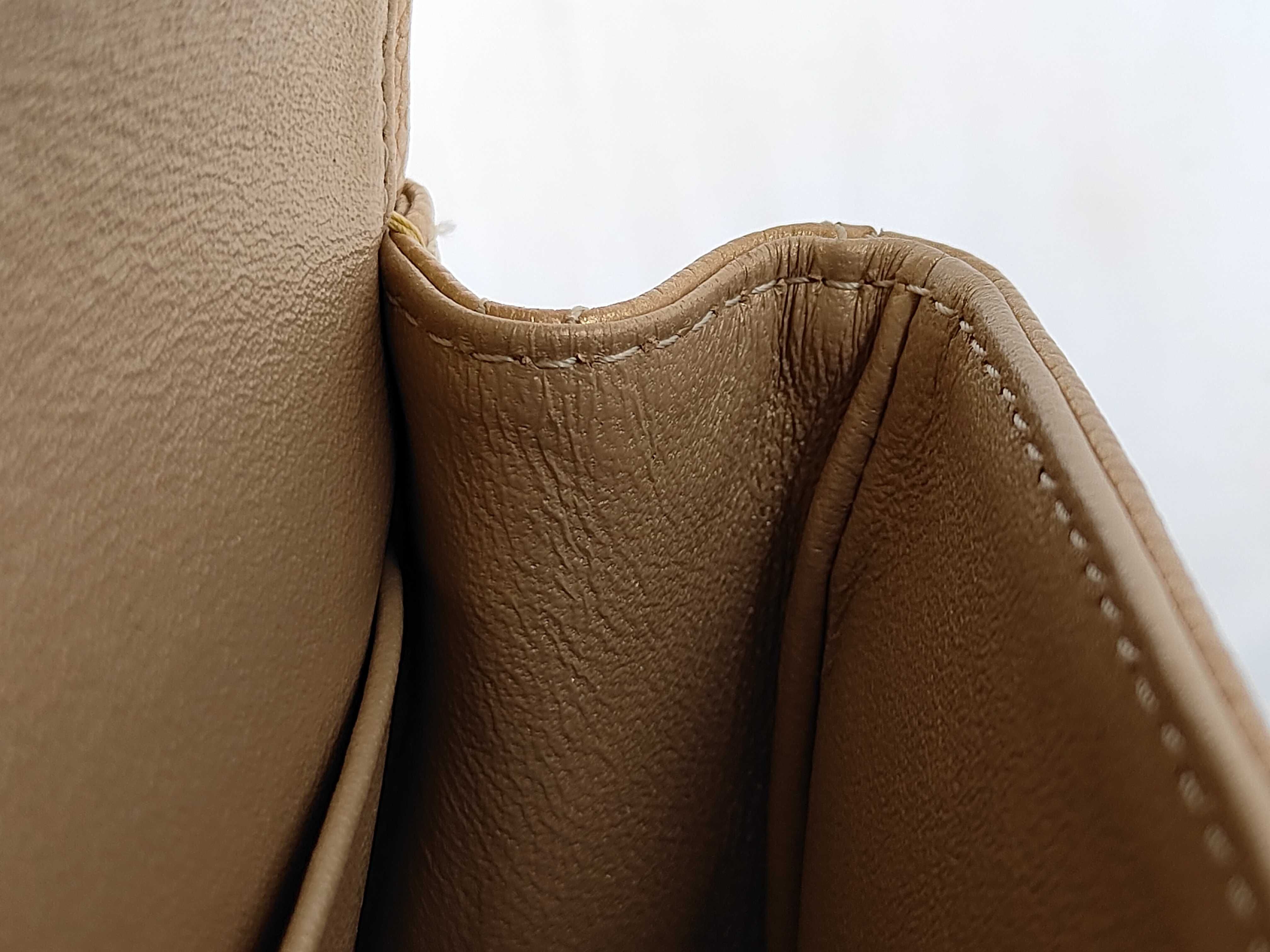 Matelassé 25 Double Flap Caviar Champagne Chain Shoulder Bag — view 9