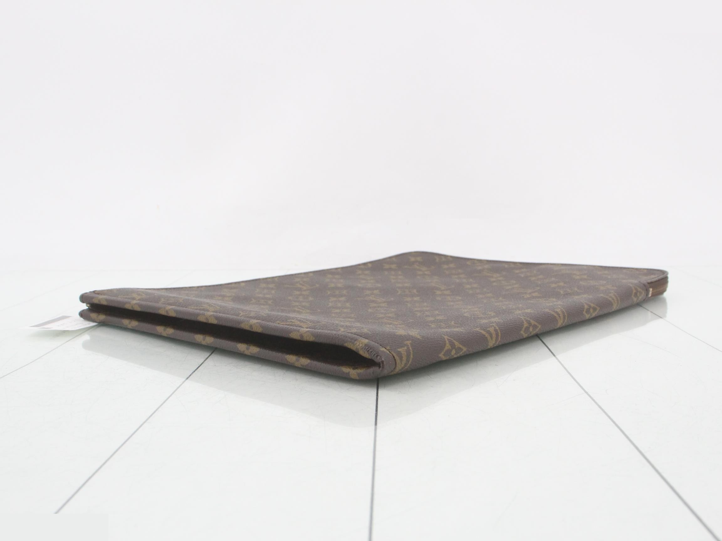 Pochette Document — view 5