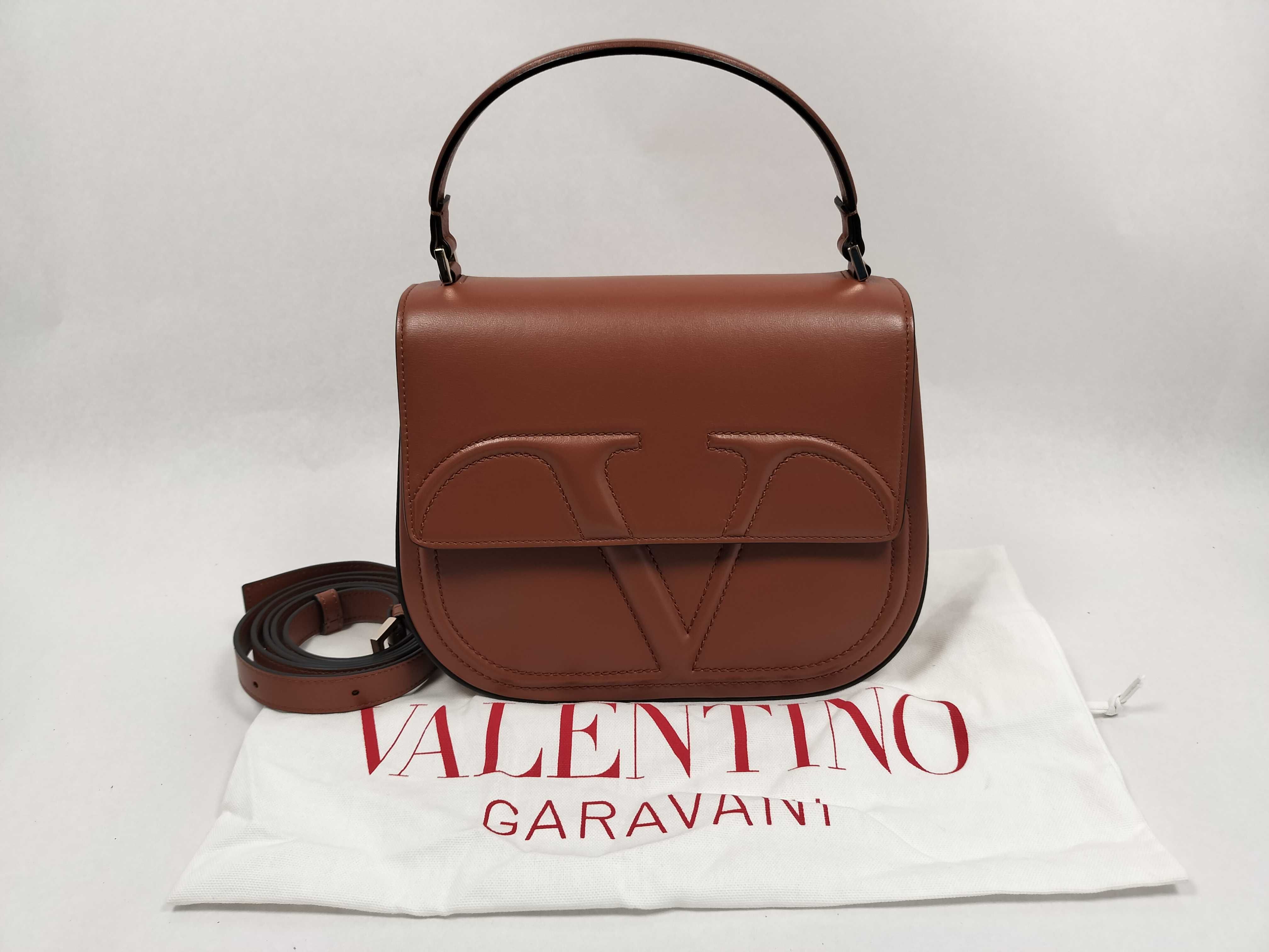 SG- Garavani V logo all time Medium Leather 2-Way Handbag Brown