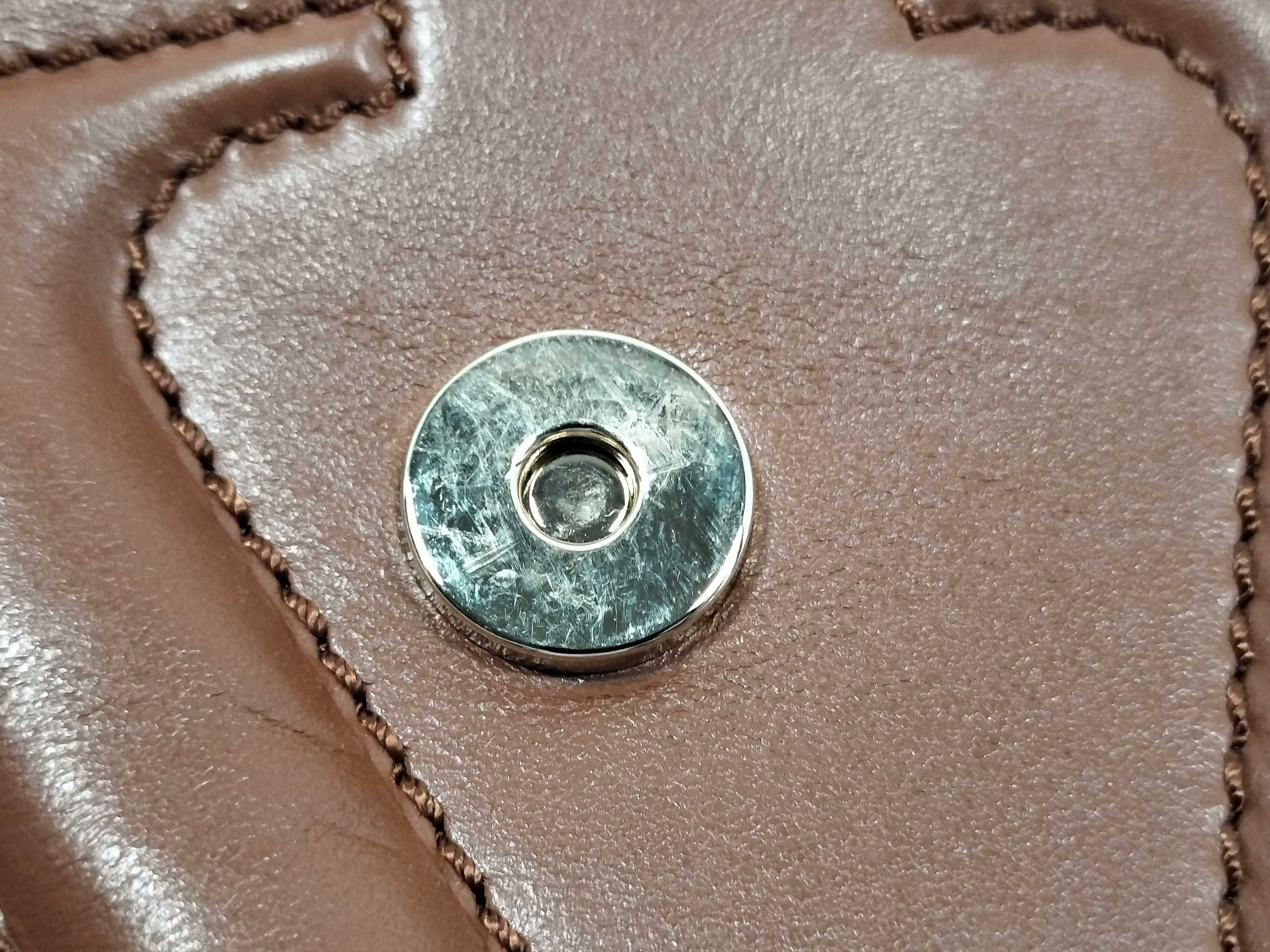 SG- Garavani V logo all time Medium Leather 2-Way Handbag Brown — view 14