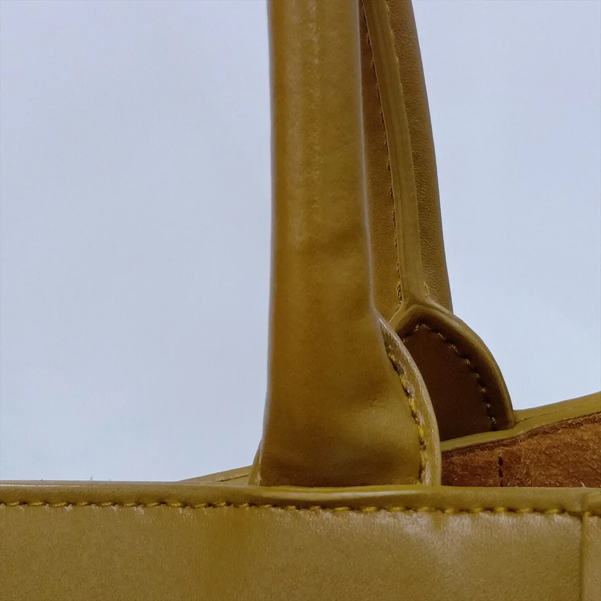 Maxi Intrecciato The Arco Tote Large Leather Tote Bag Brown — view 10