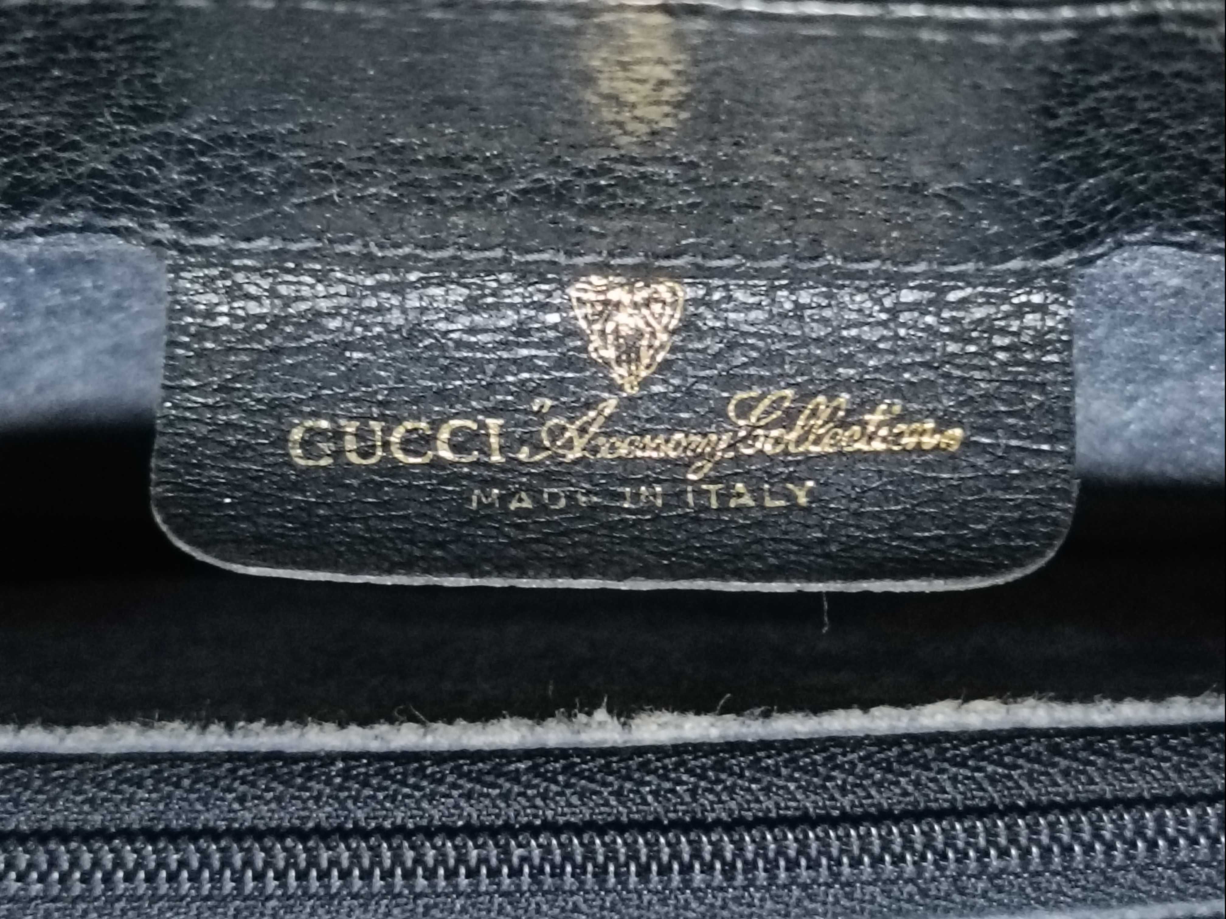 GG Supreme Sherry Shoulder Bag — view 14