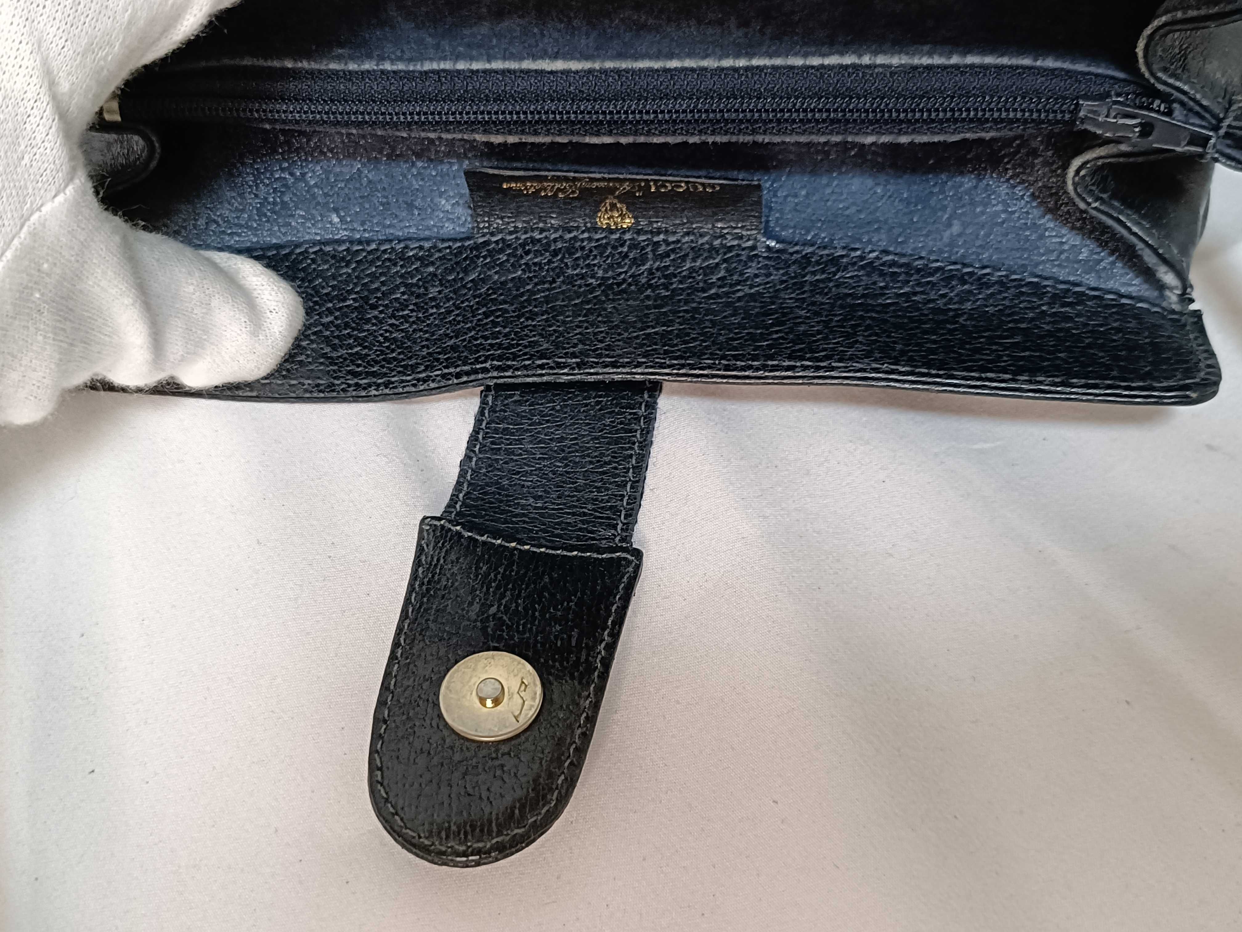 GG Supreme Sherry Shoulder Bag — view 6