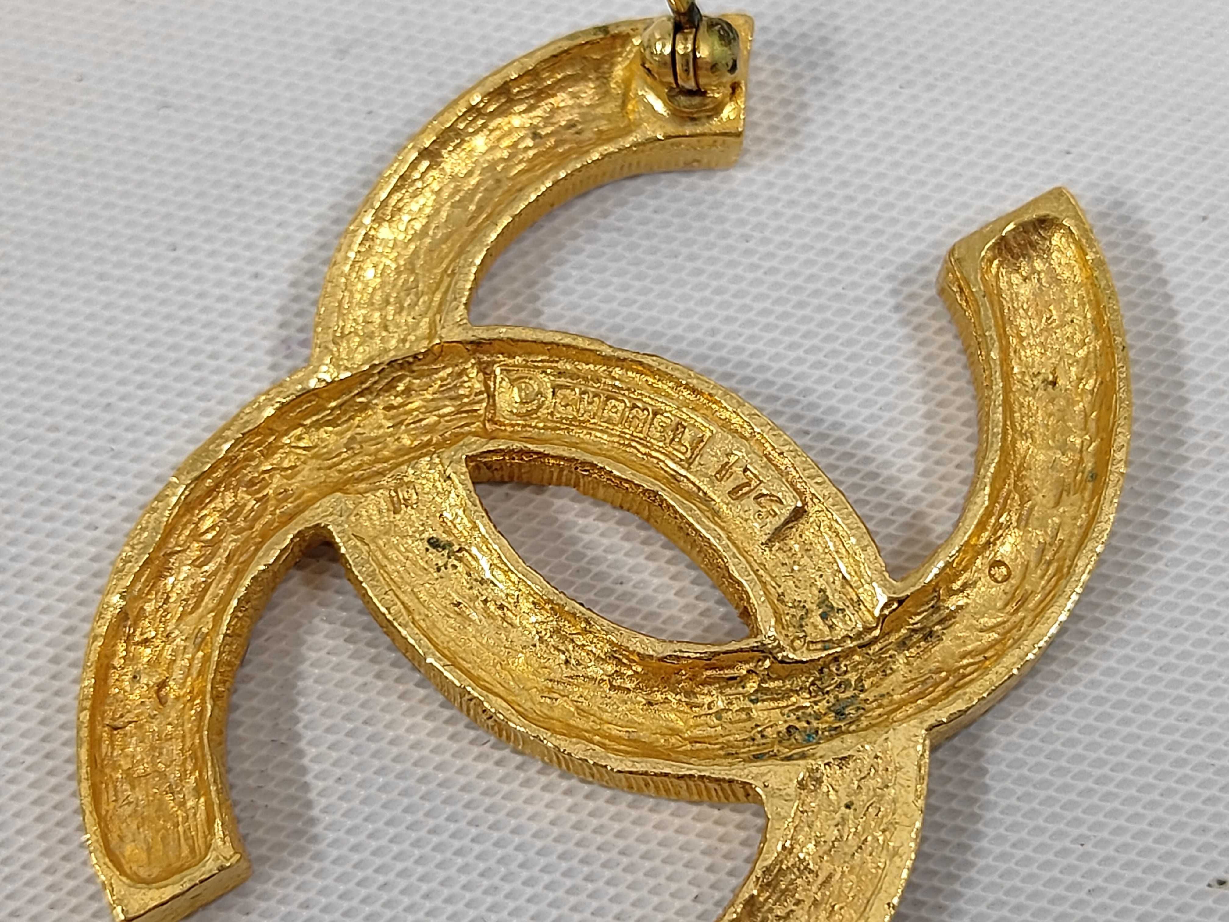 174 Brooch — view 5