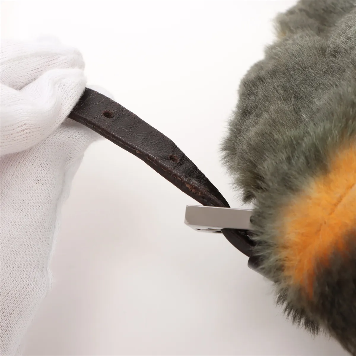 fur x leather shoulder bag green x yellow — view 13